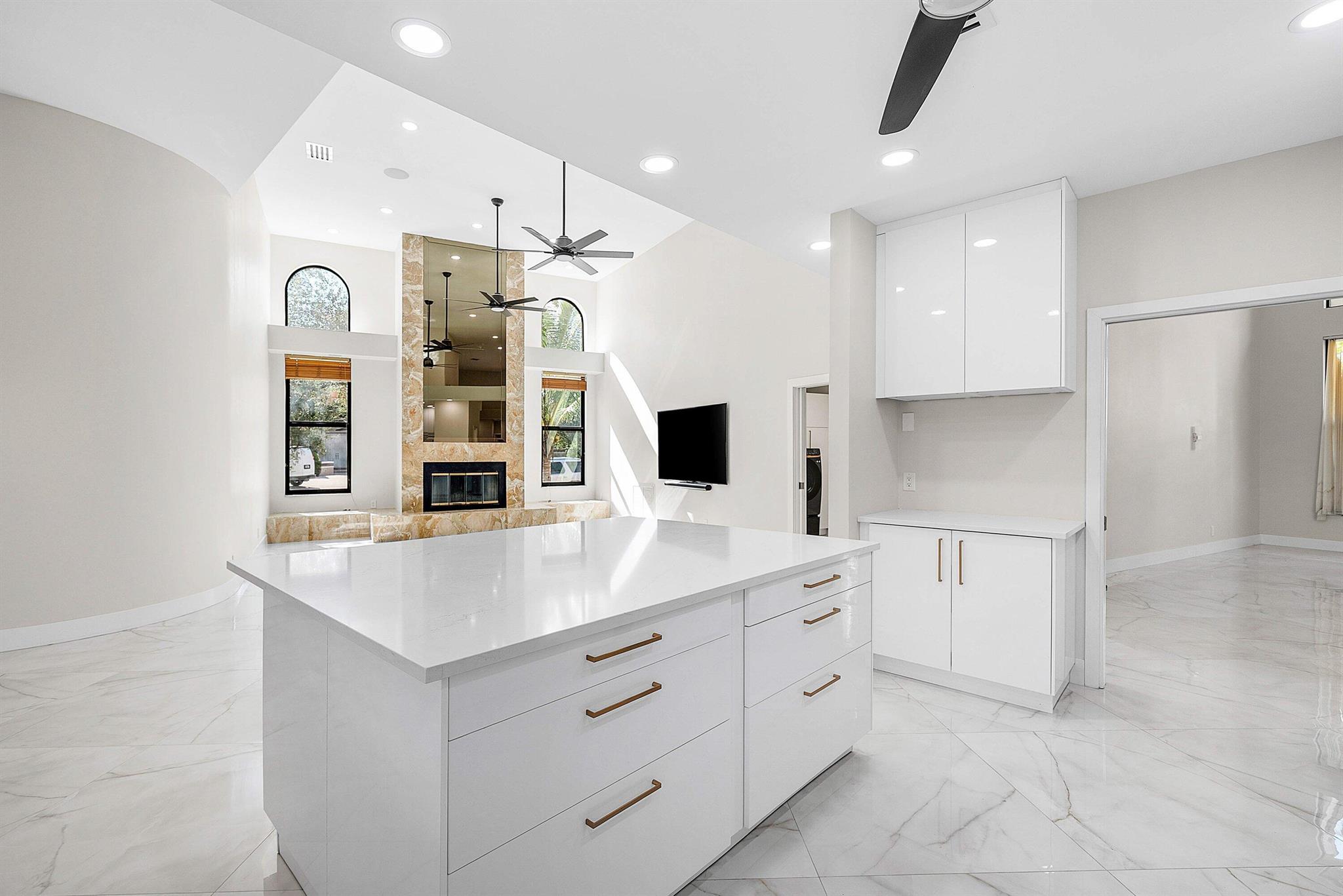 11944 Winged Foot Terrace