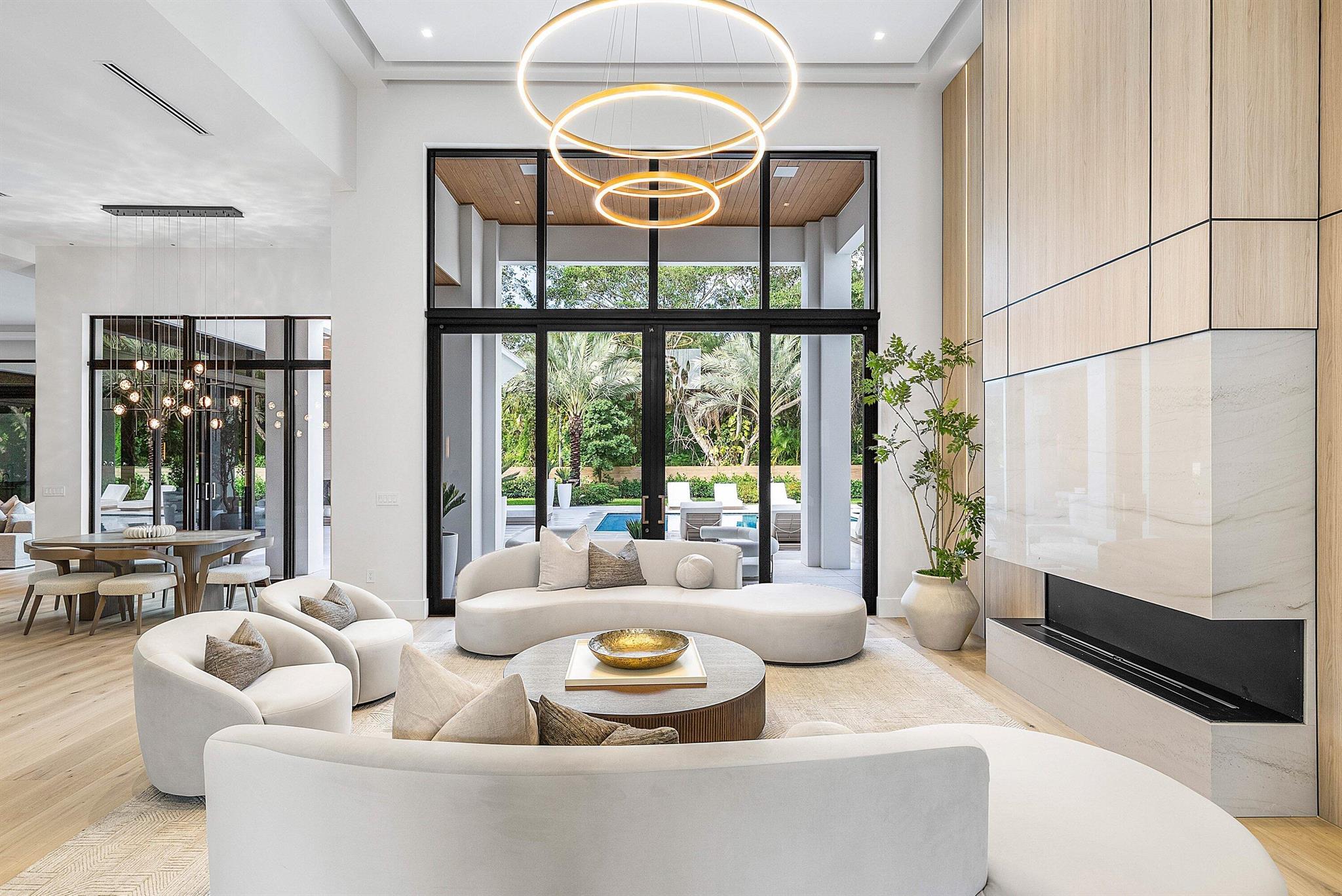 16484 Bridlewood Circle