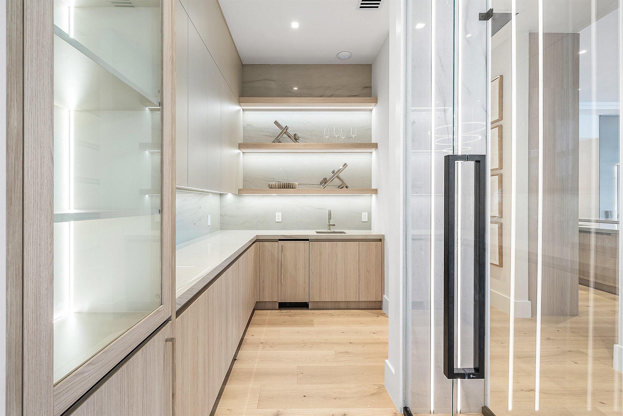 16484 Bridlewood Circle