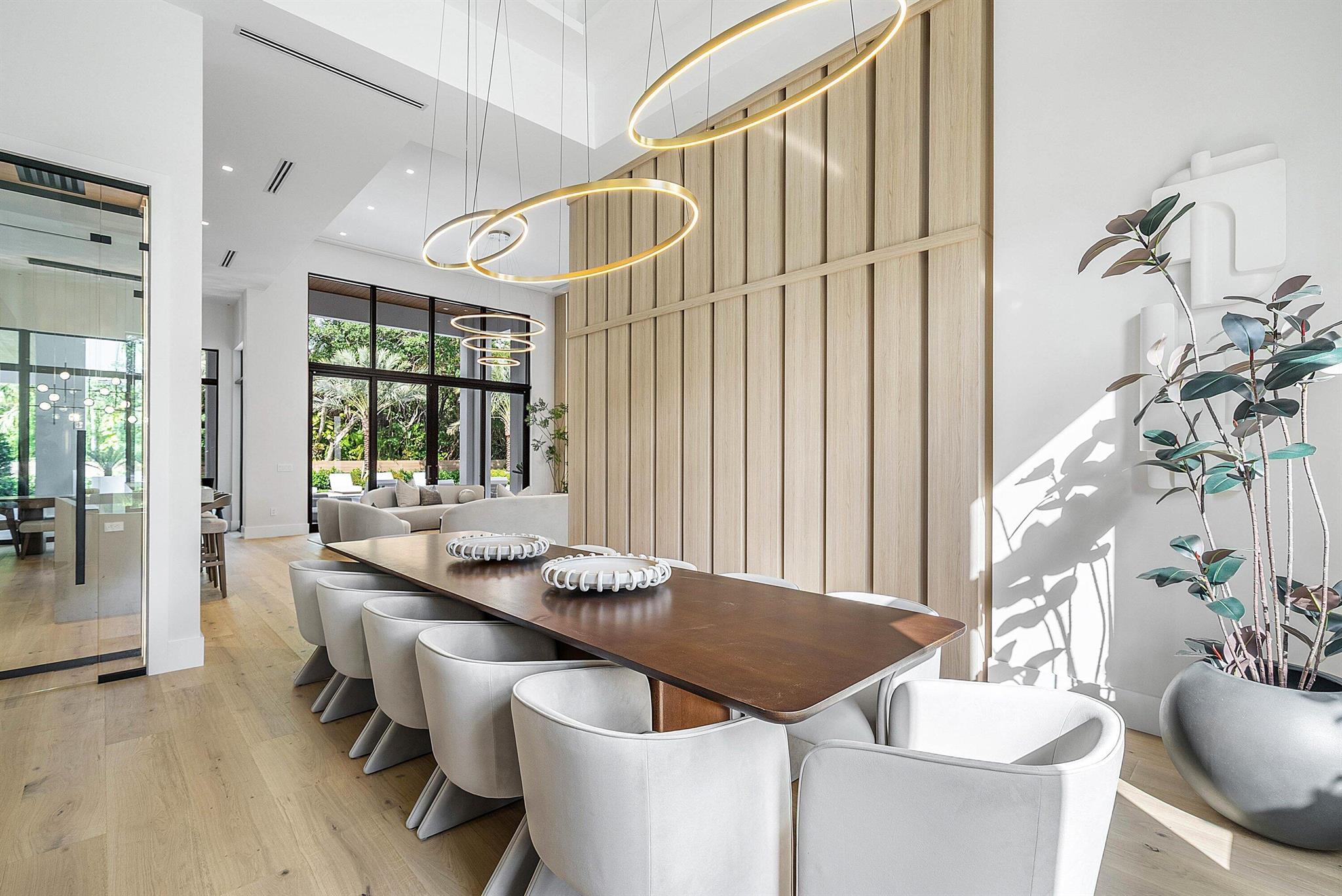 16484 Bridlewood Circle