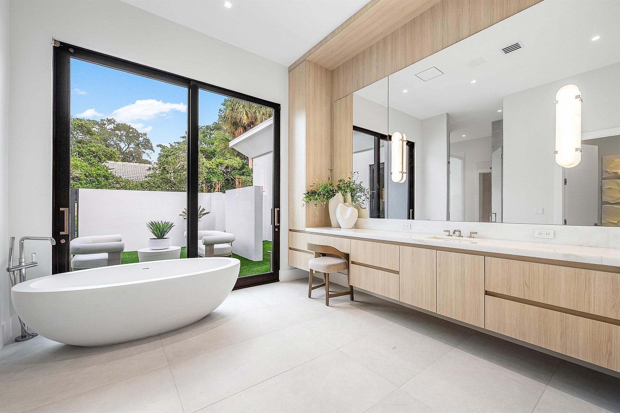 16484 Bridlewood Circle