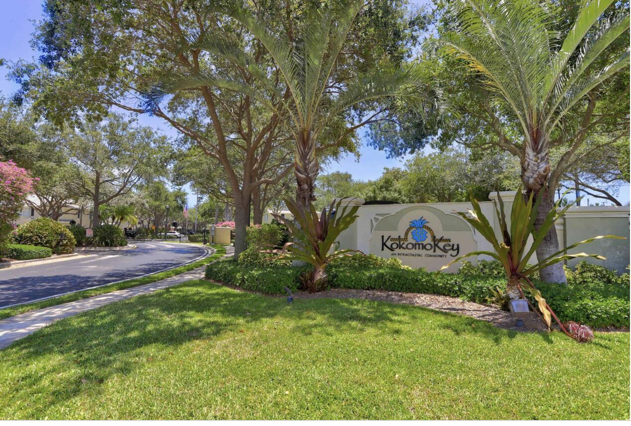 1061 Kokomo Key Lane