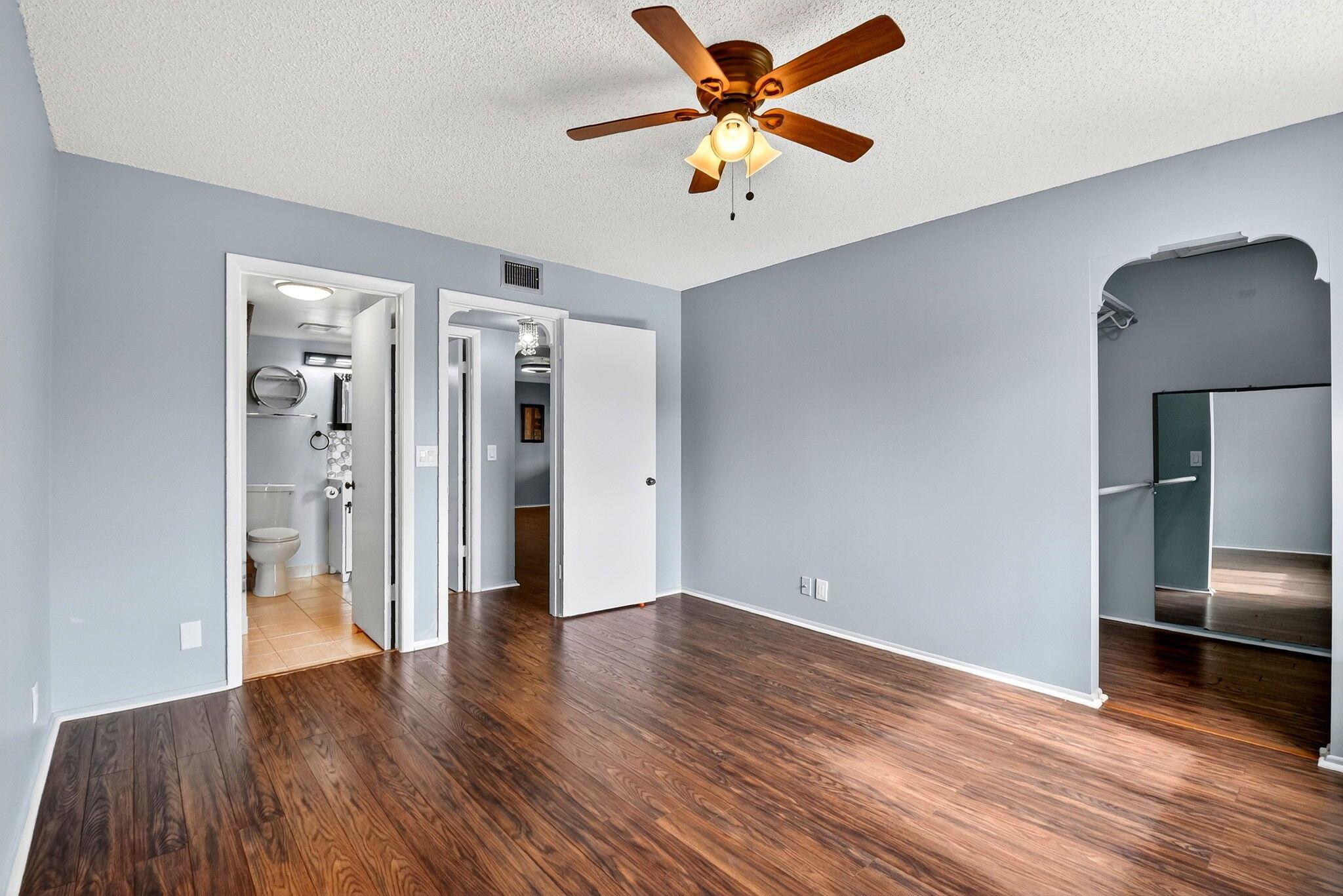 337 Knotty Pine Circle A-2