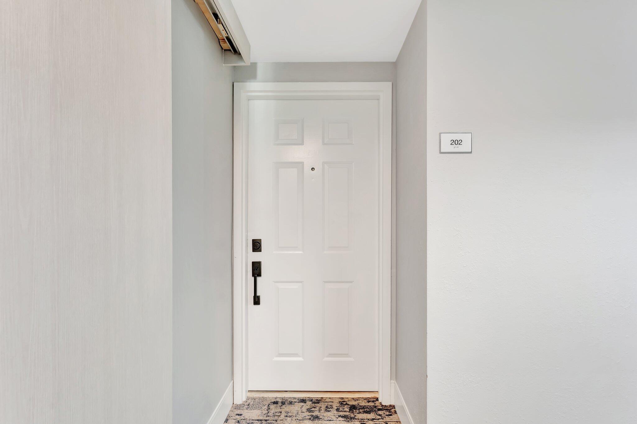 800 Jeffery 202 Street 202