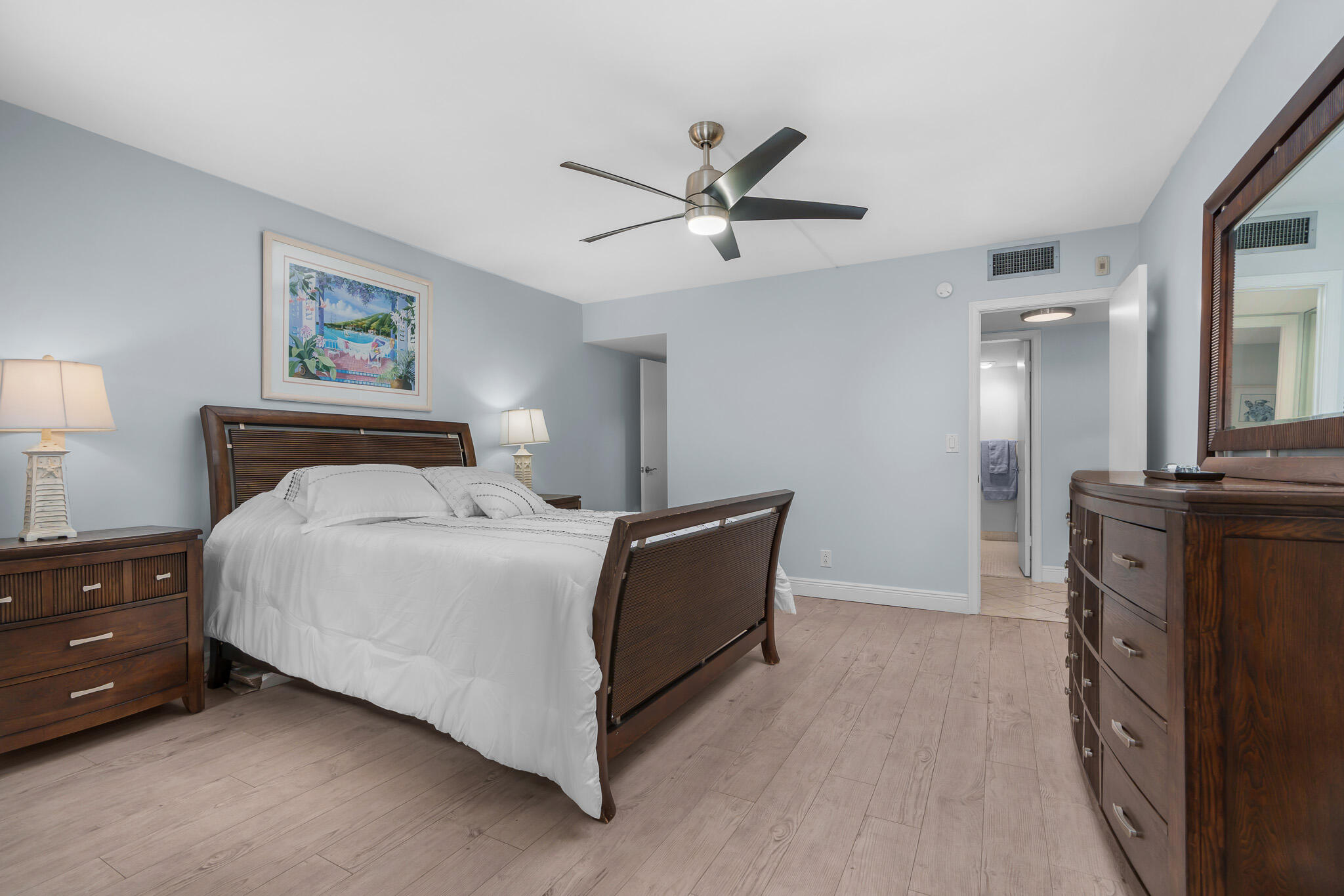 950 Ponce De Leon Road 207