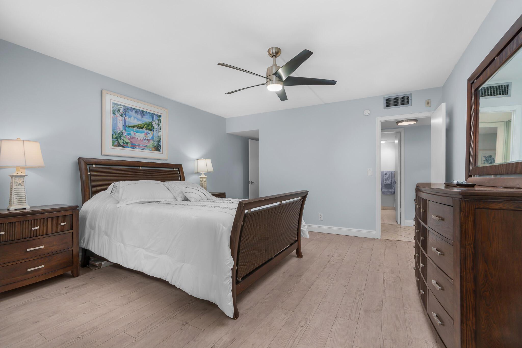 950 Ponce De Leon Road 207