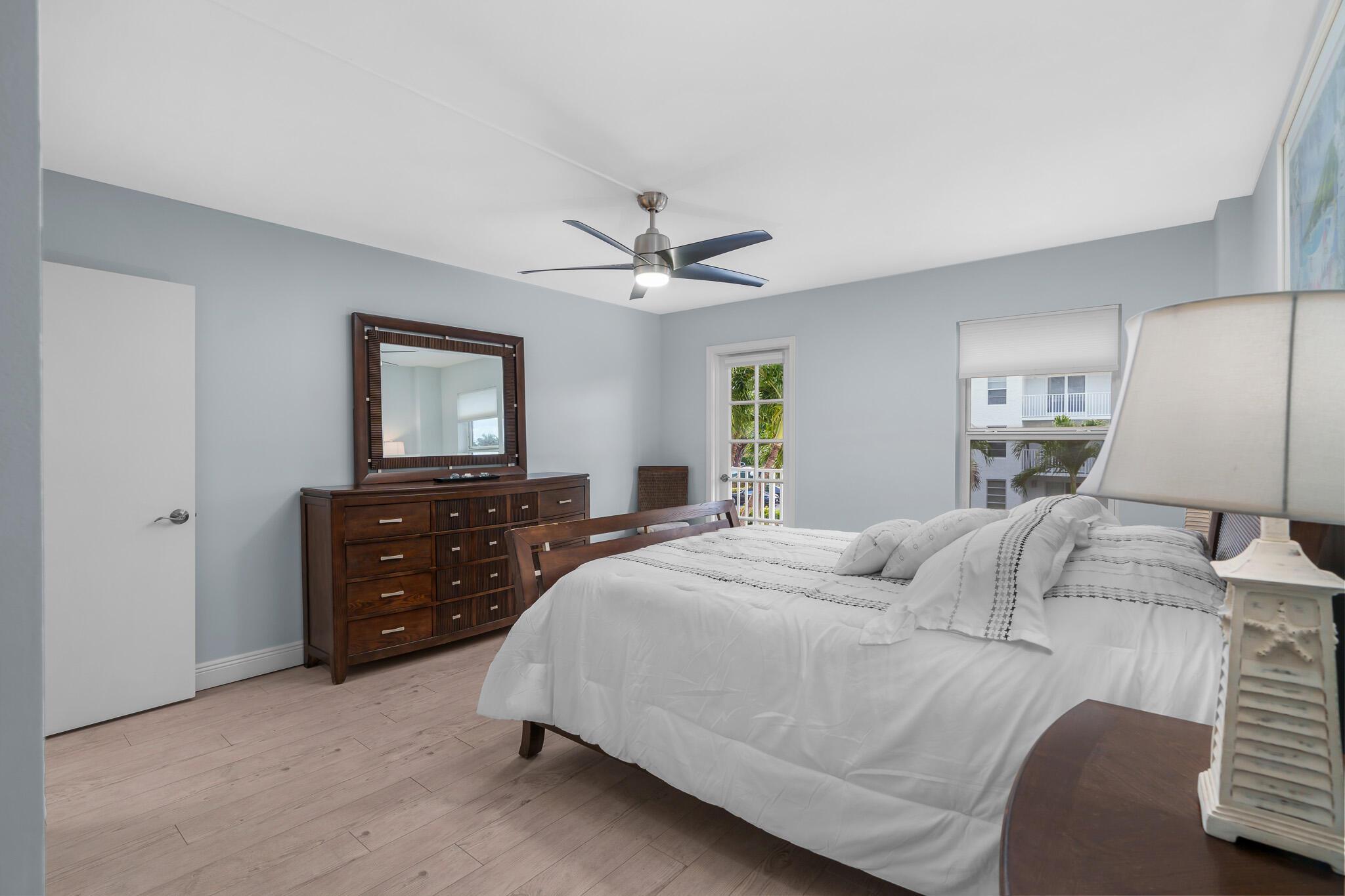 950 Ponce De Leon Road 207