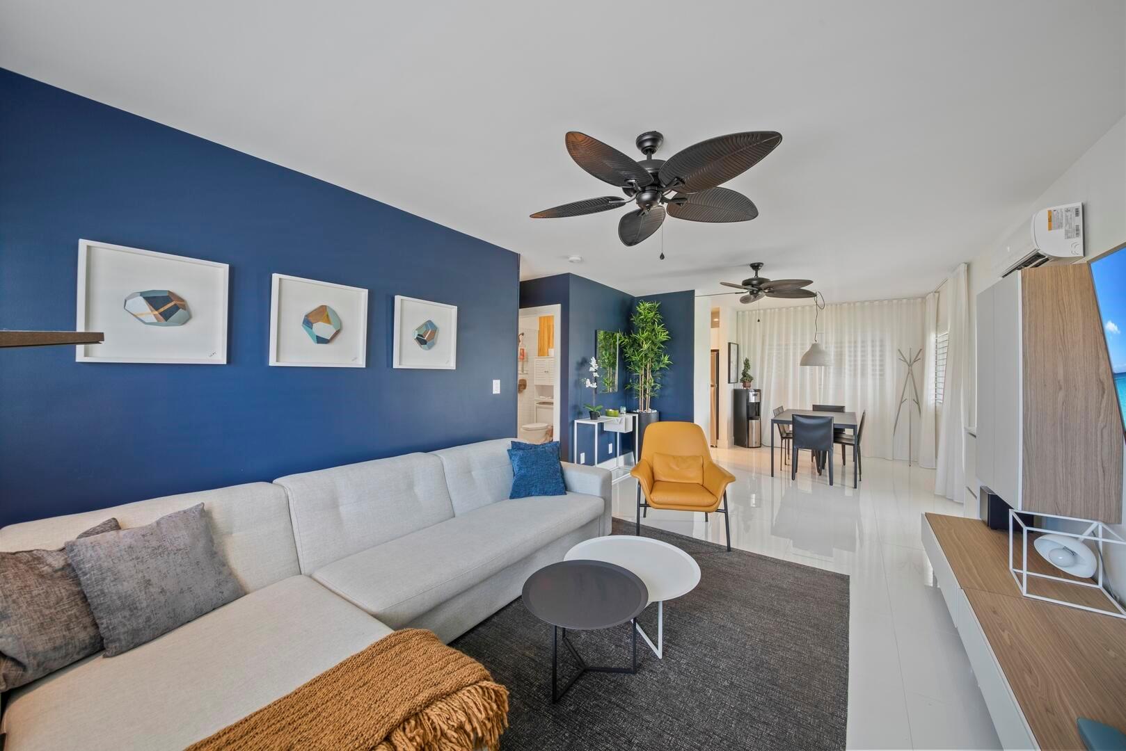 900 Atlantic Shores Boulevard 202