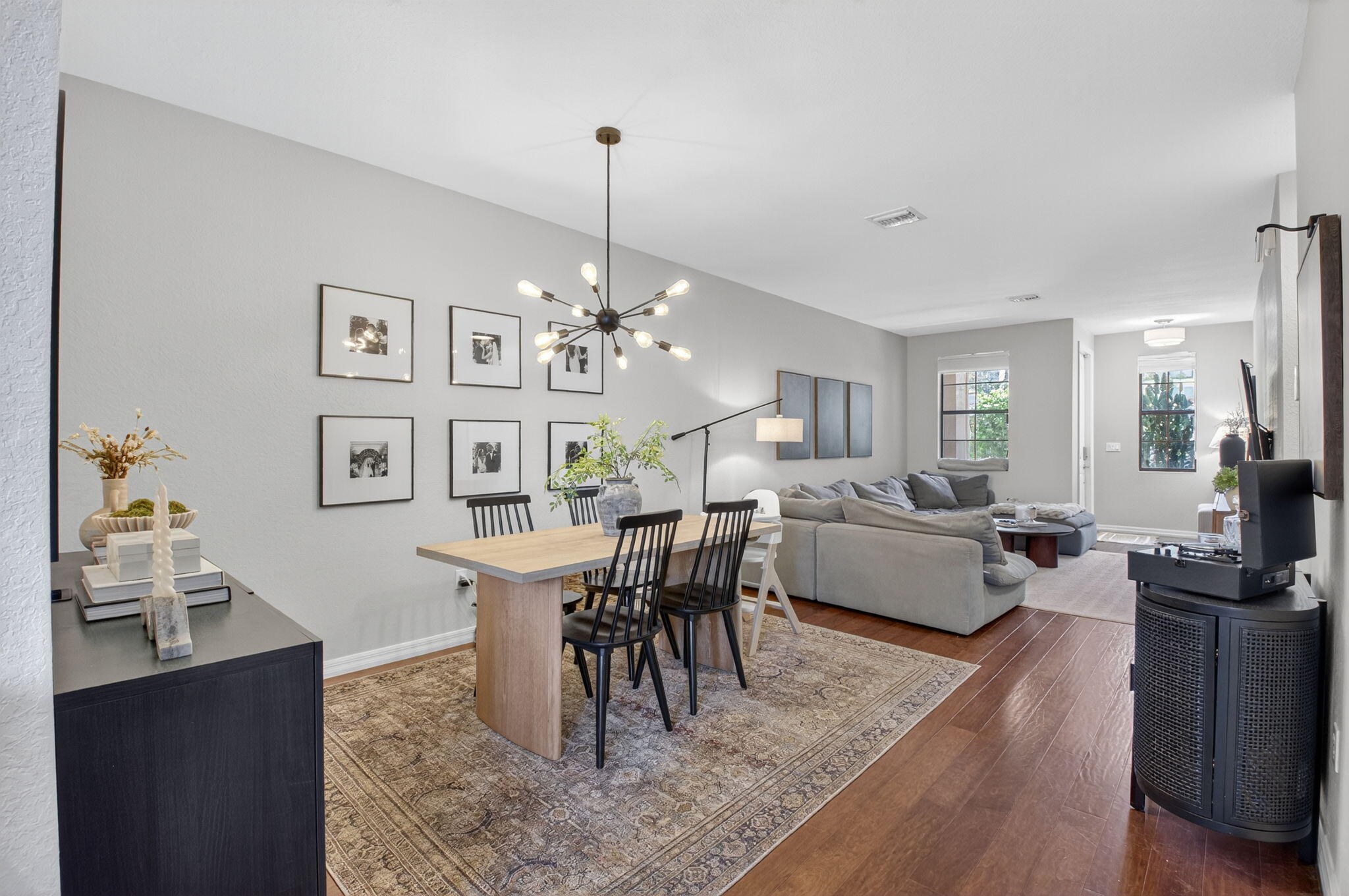148 W Astor Circle