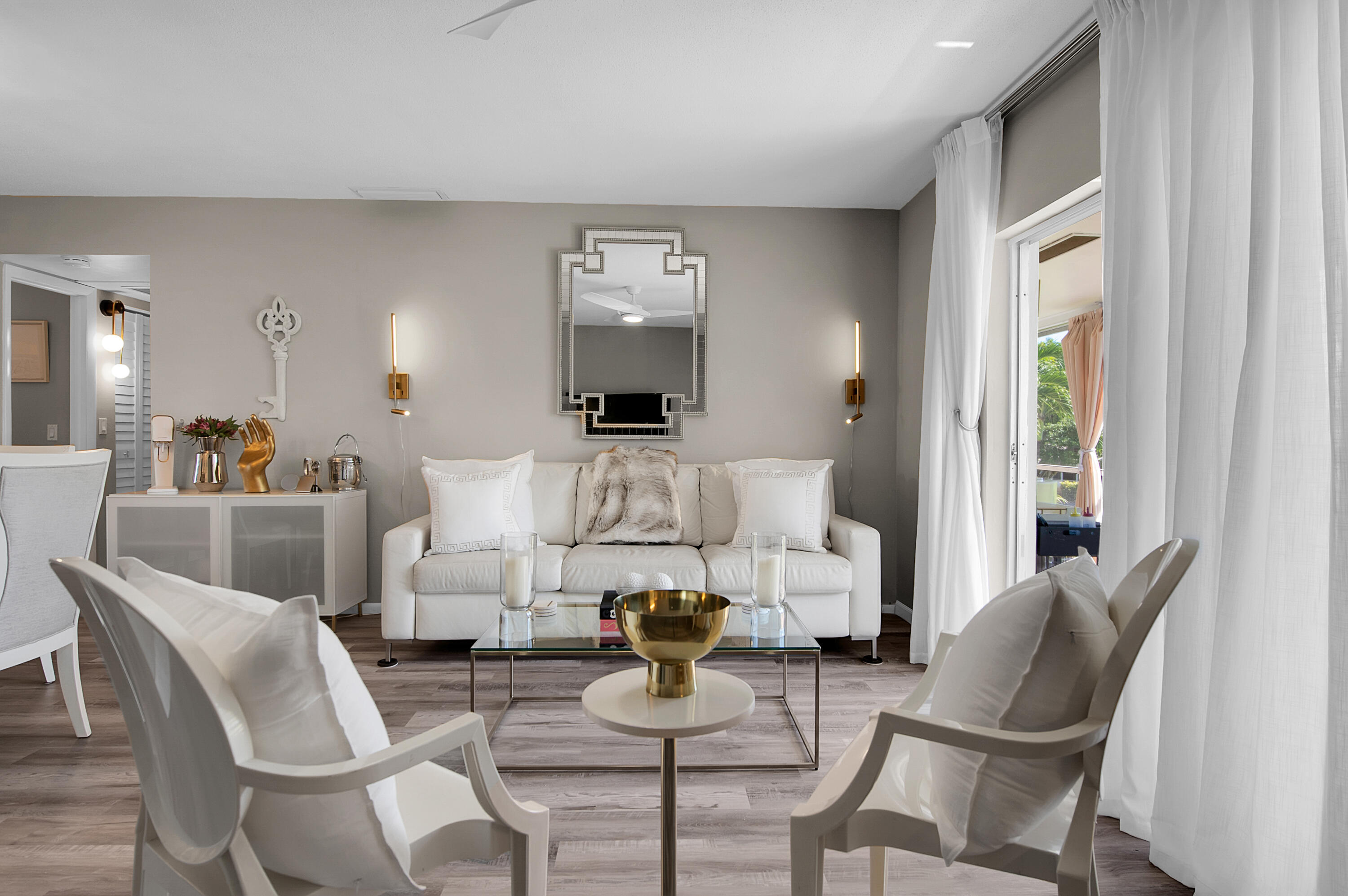 312 NE 17th Avenue 202