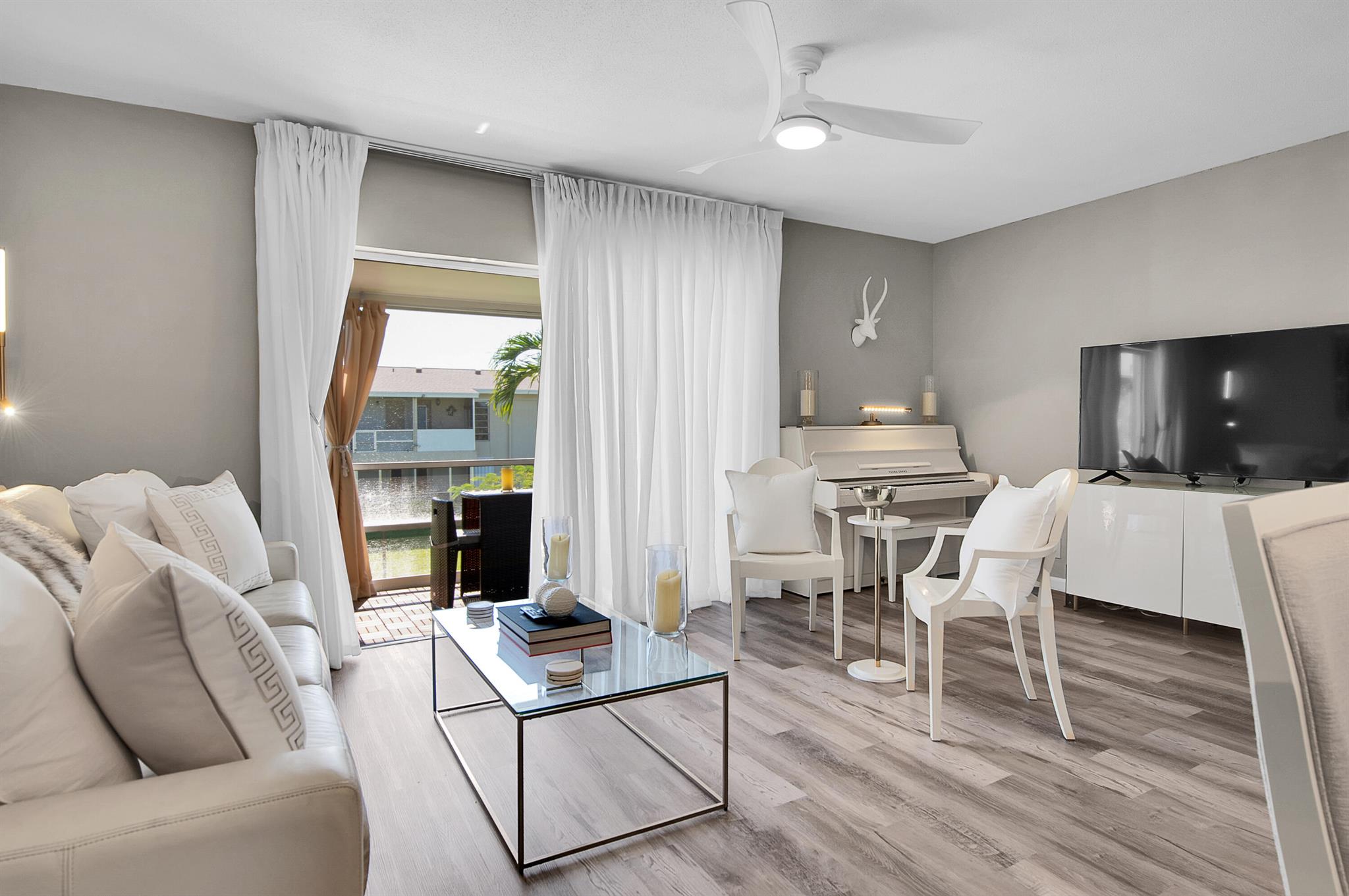 312 NE 17th Avenue 202