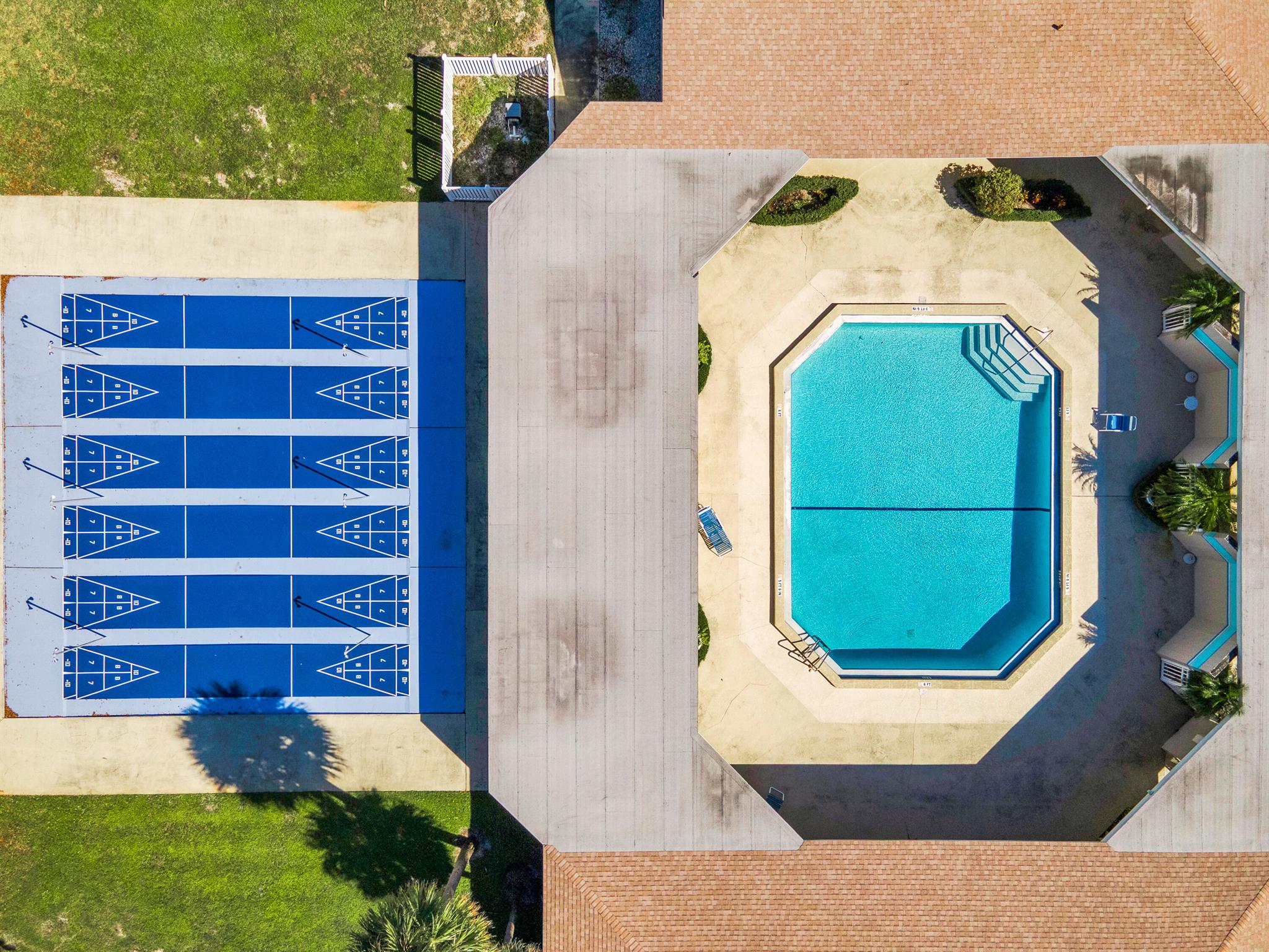 312 NE 17th Avenue 202