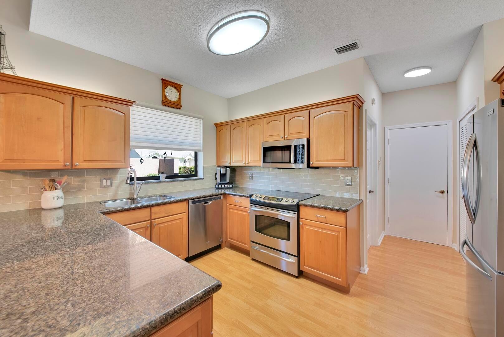 19261 Cherry Hills Terrace