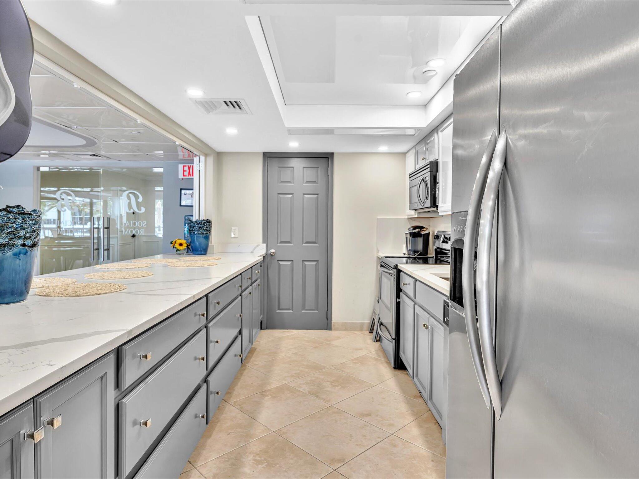 4740 S Ocean Boulevard 606