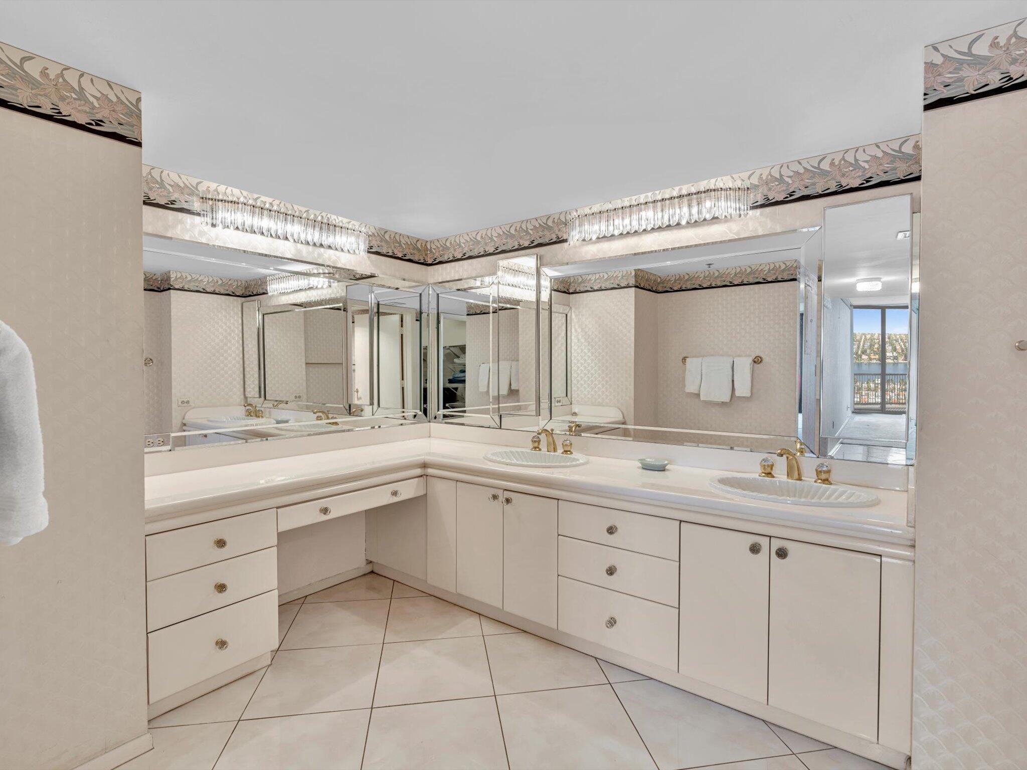 4740 S Ocean Boulevard 606