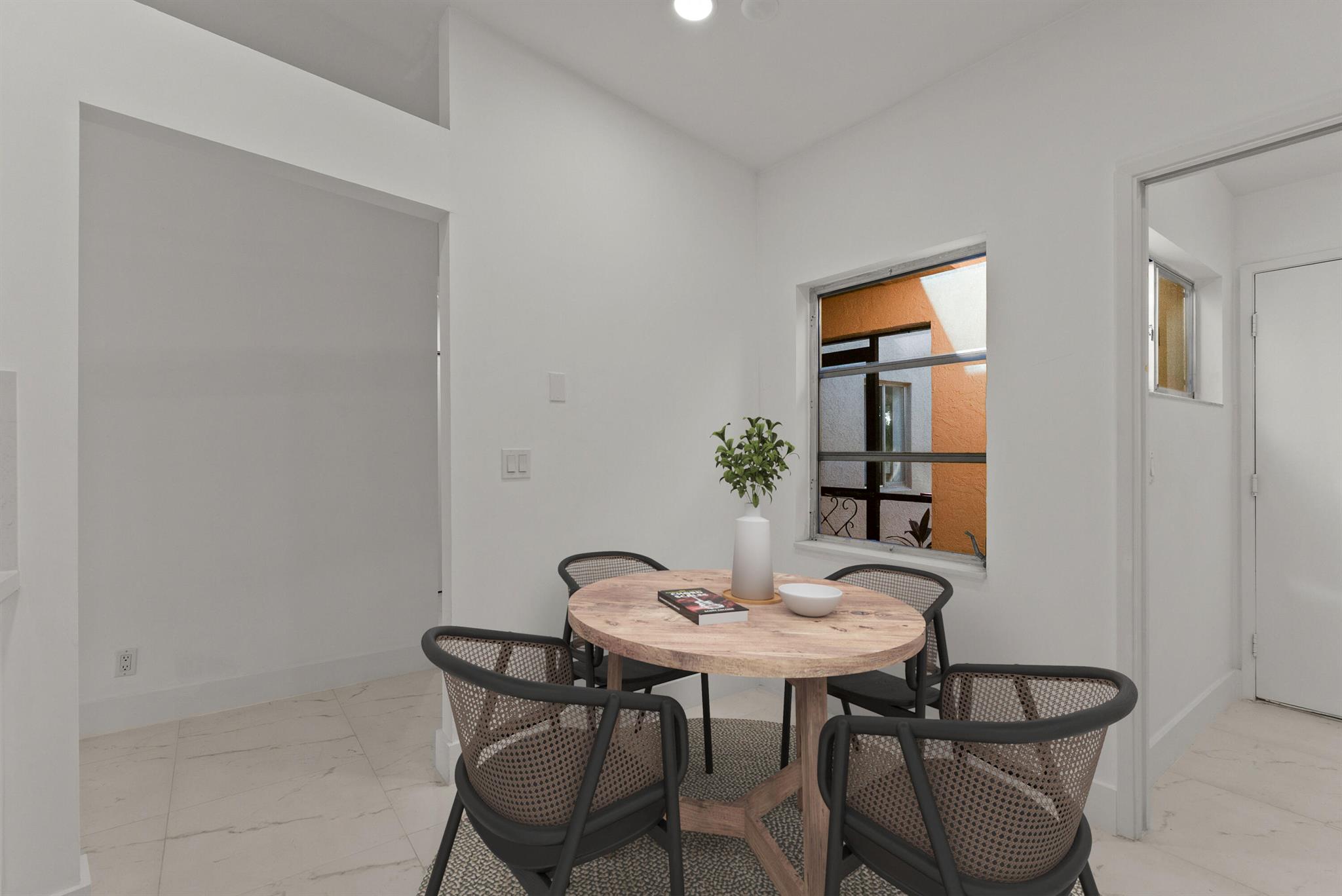 8273 Springtree Road