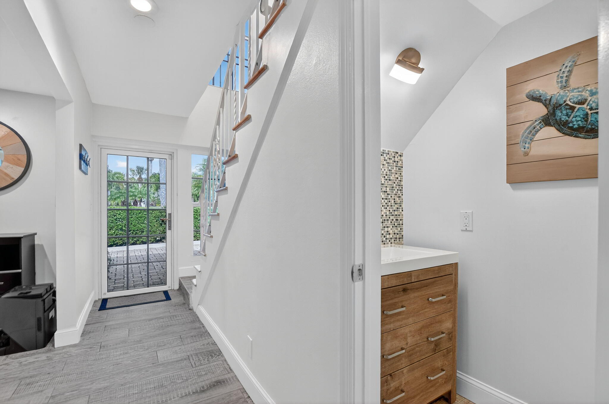 1194 Hillsboro Mile 74