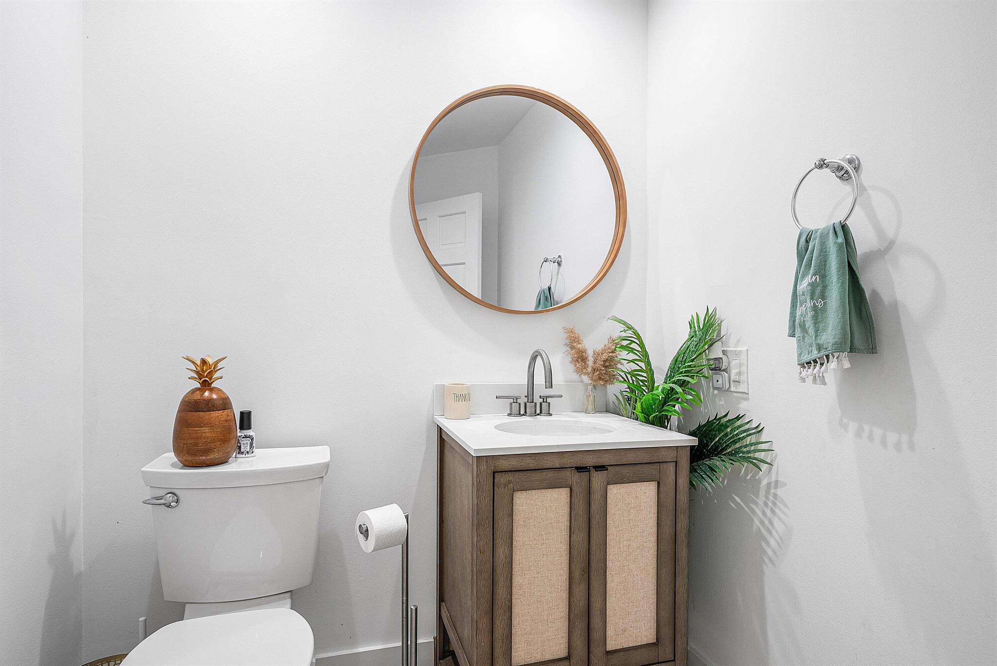 4408 Woodfield Boulevard