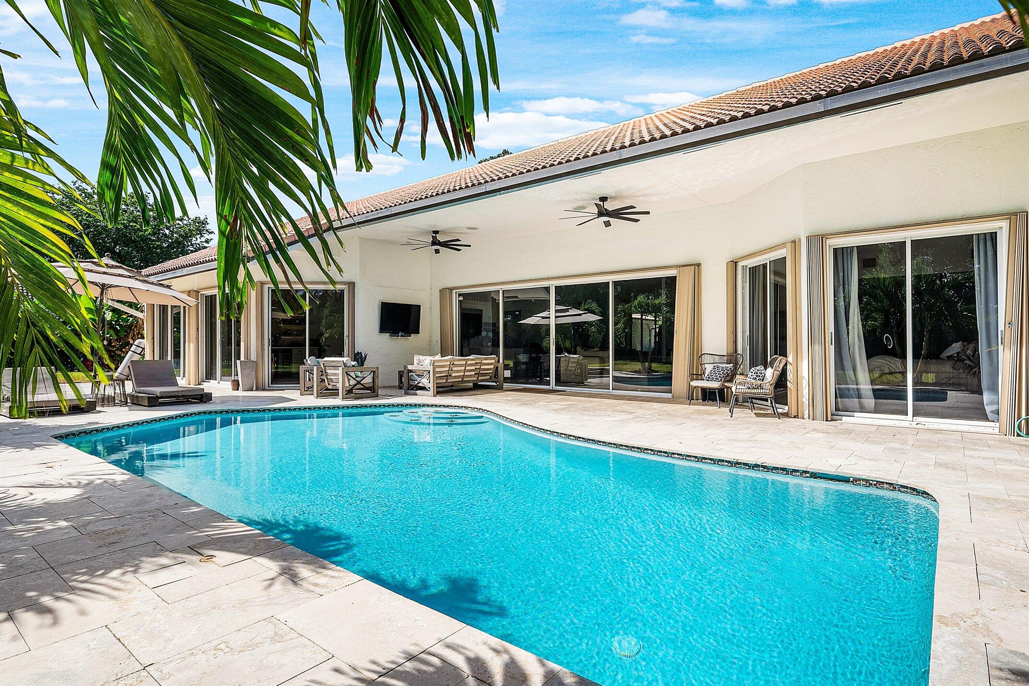 4408 Woodfield Boulevard