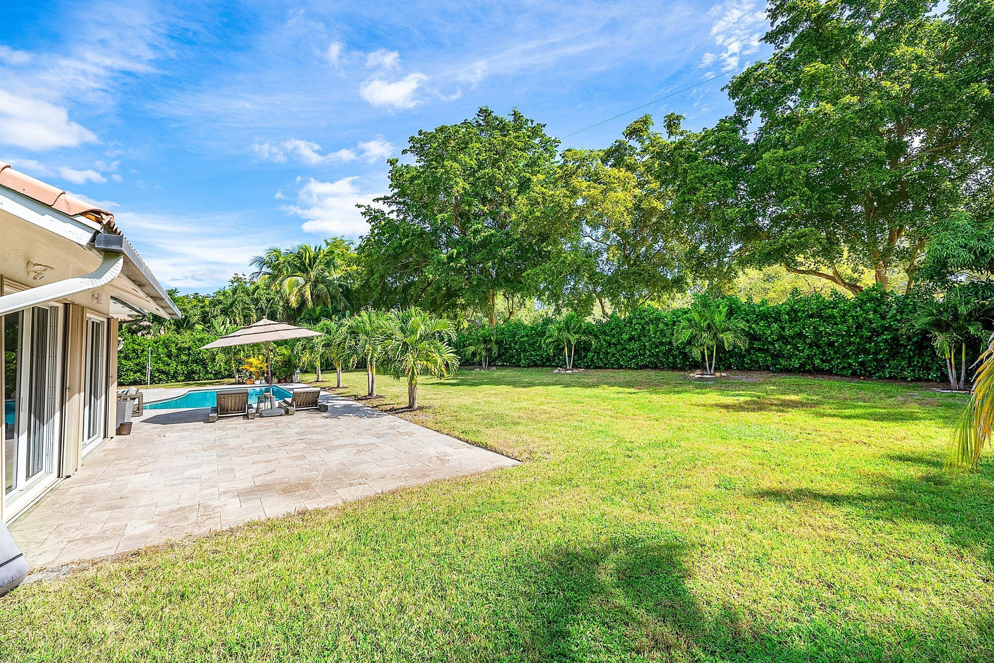 4408 Woodfield Boulevard