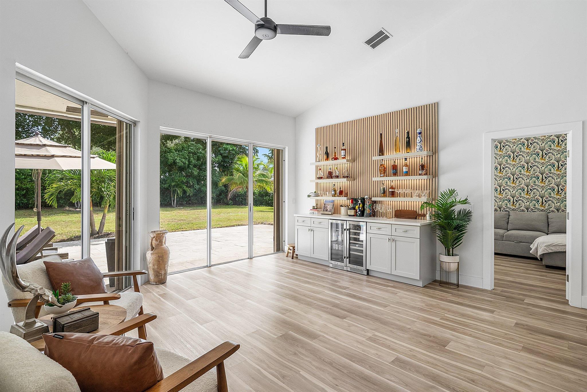 4408 Woodfield Boulevard