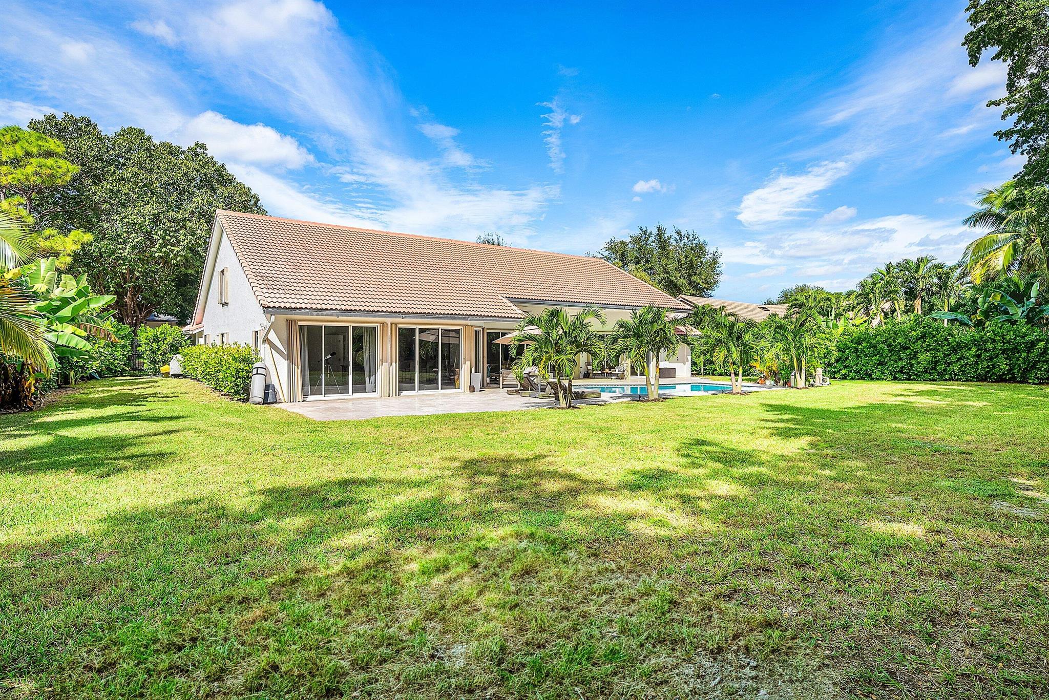 4408 Woodfield Boulevard