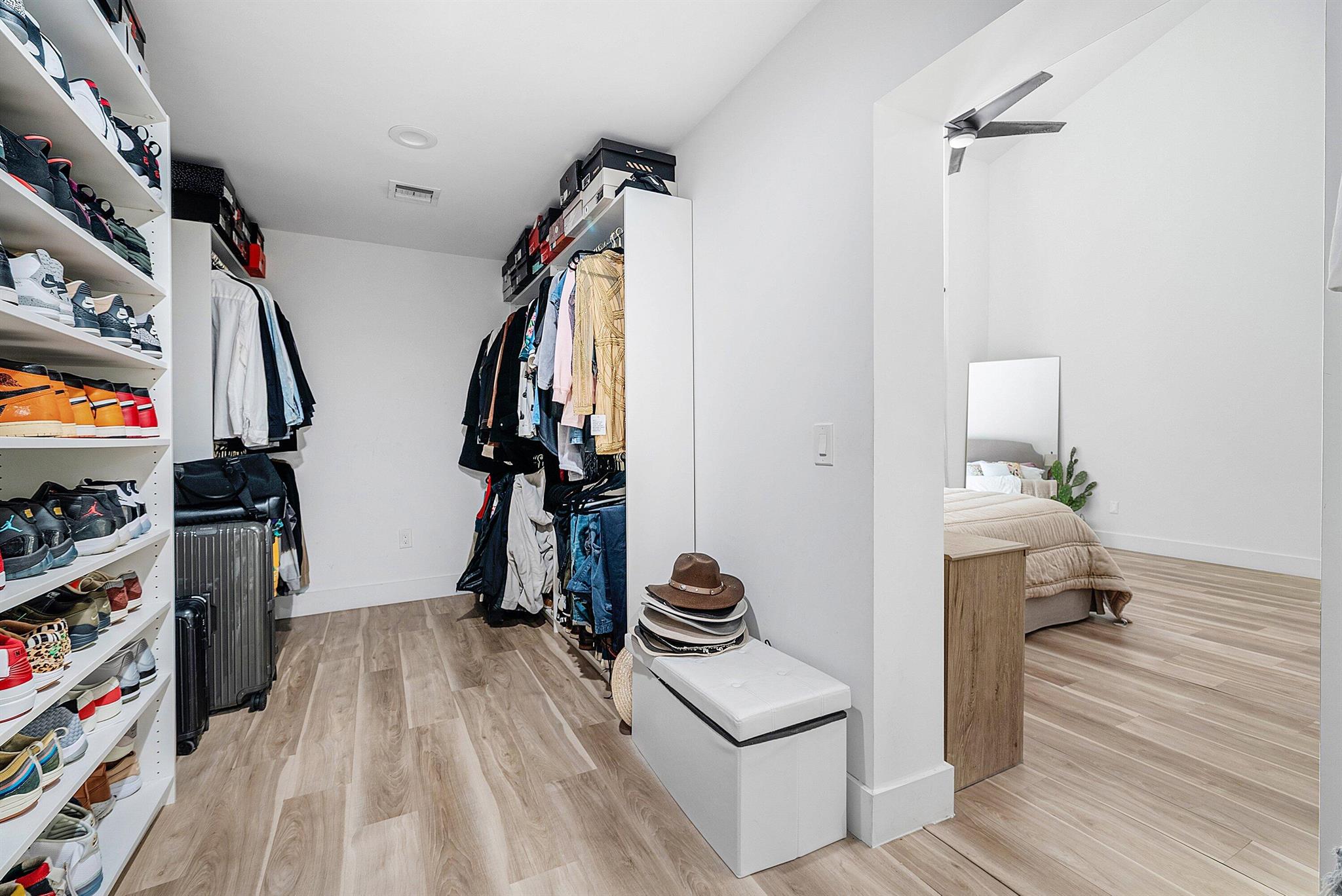 4408 Woodfield Boulevard