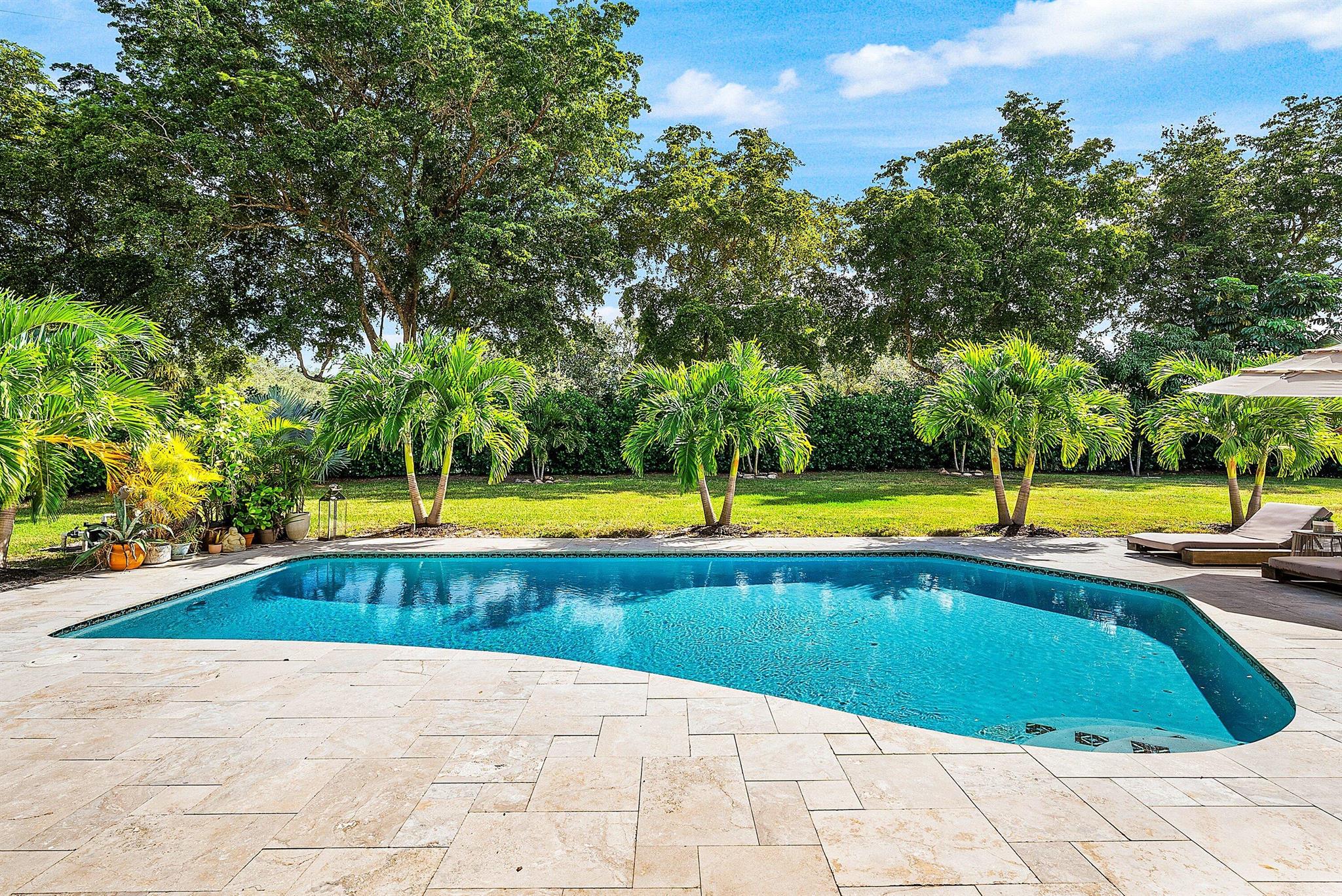 4408 Woodfield Boulevard