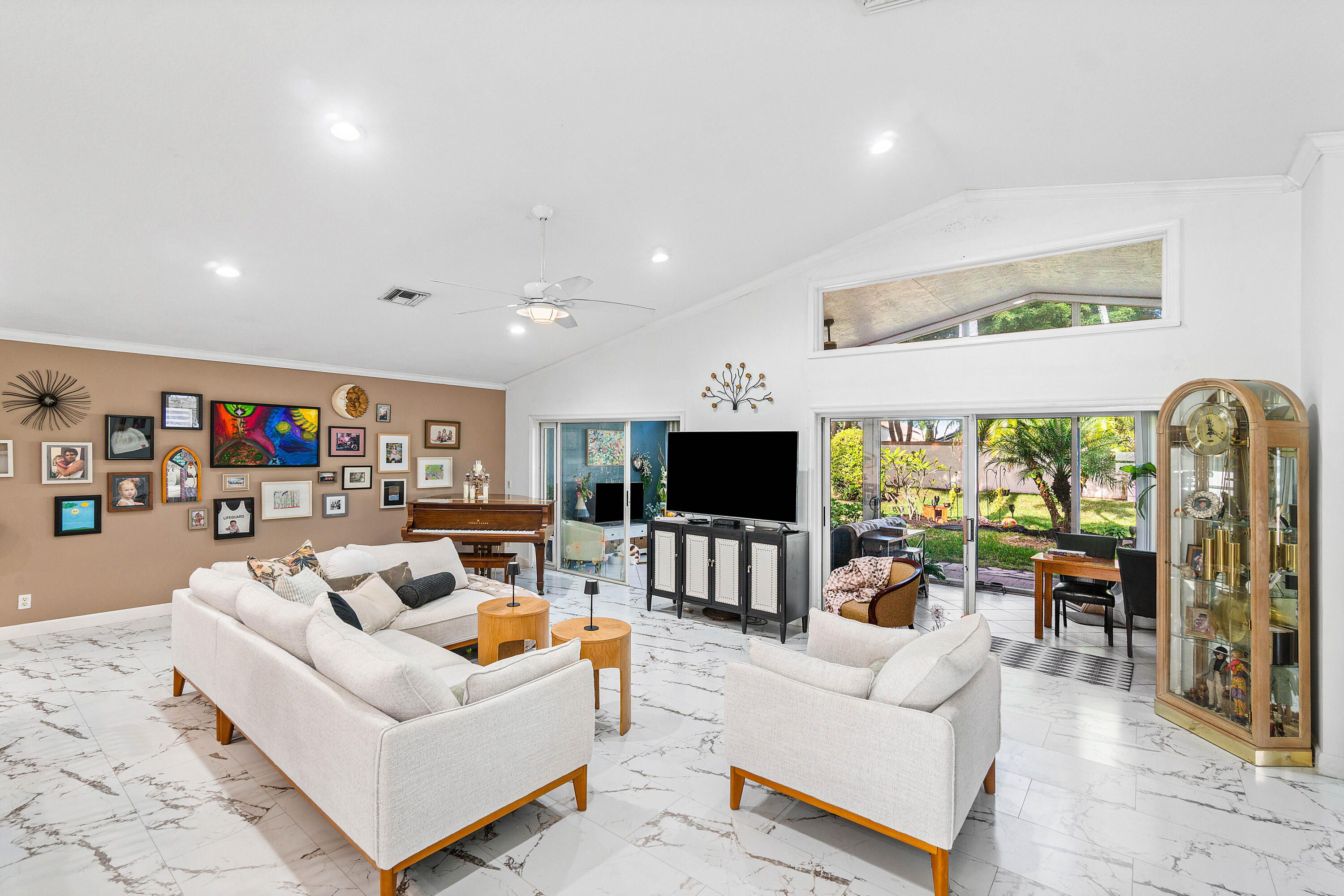 6805 Sun River Road