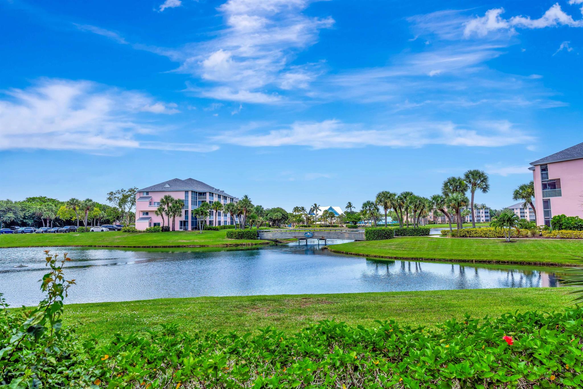 353 S Us Highway 1 A4