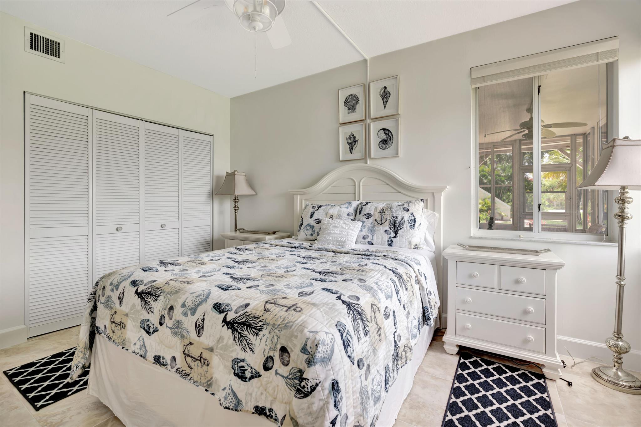 353 S Us Highway 1 A4