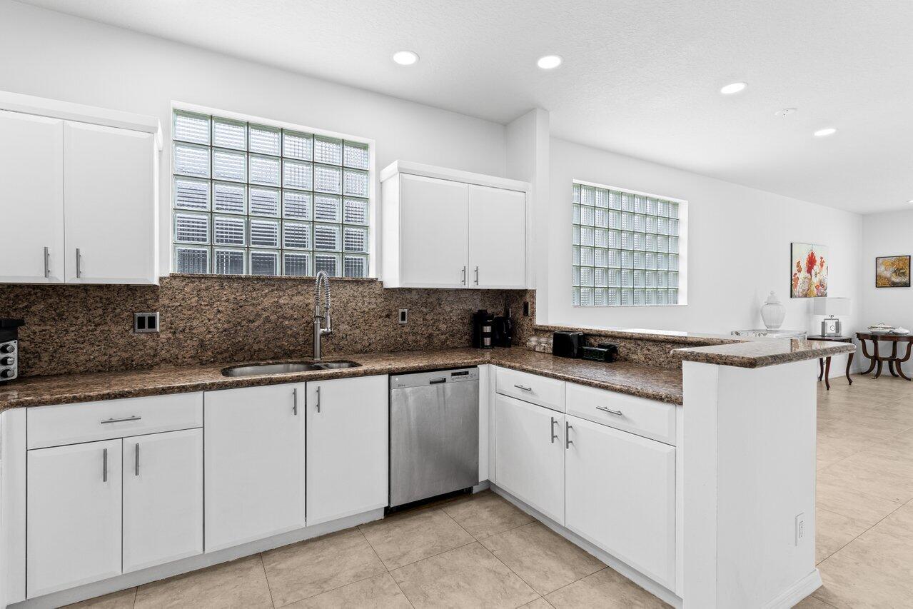 11157 Harbour Springs Circle