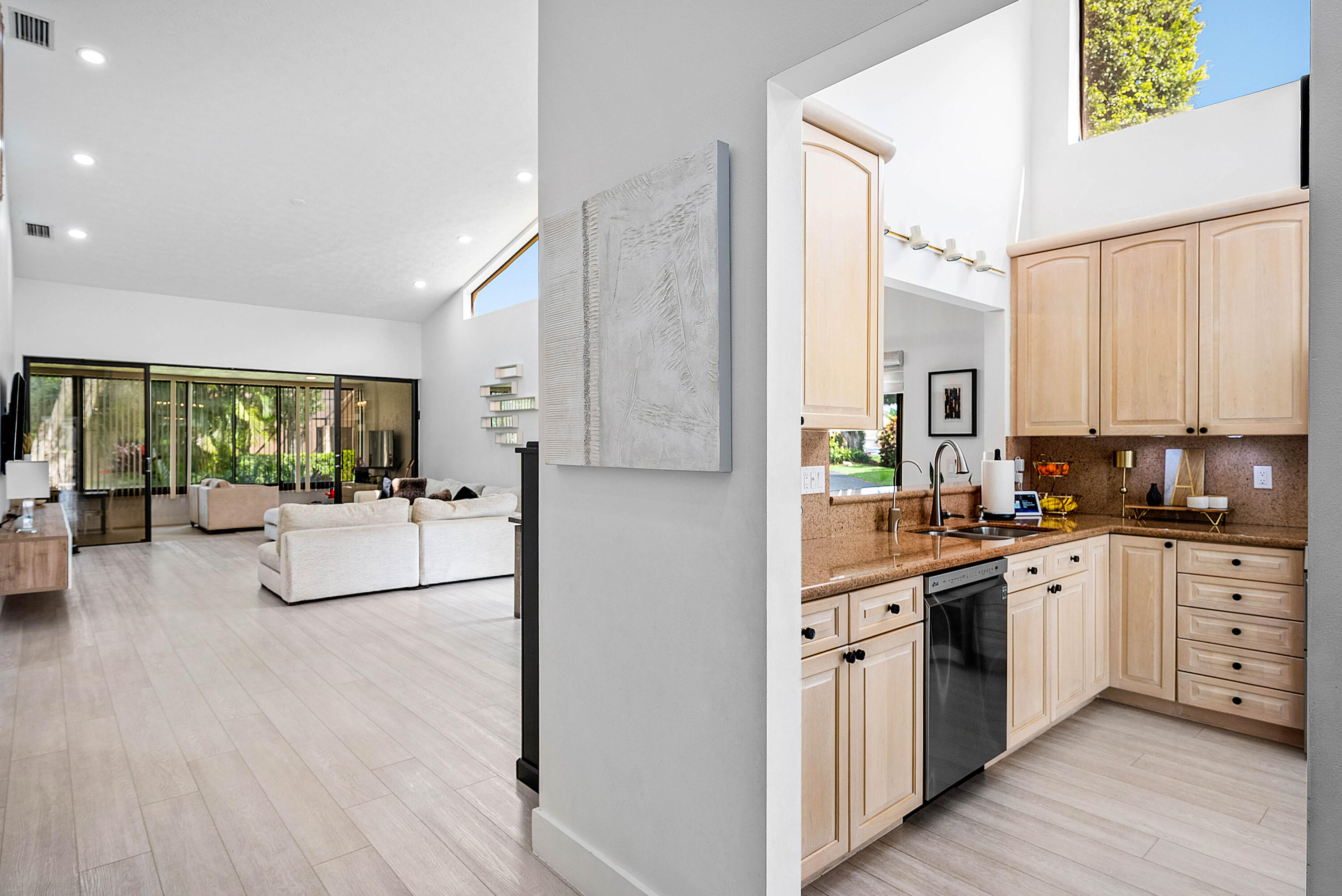 22627 Meridiana Drive