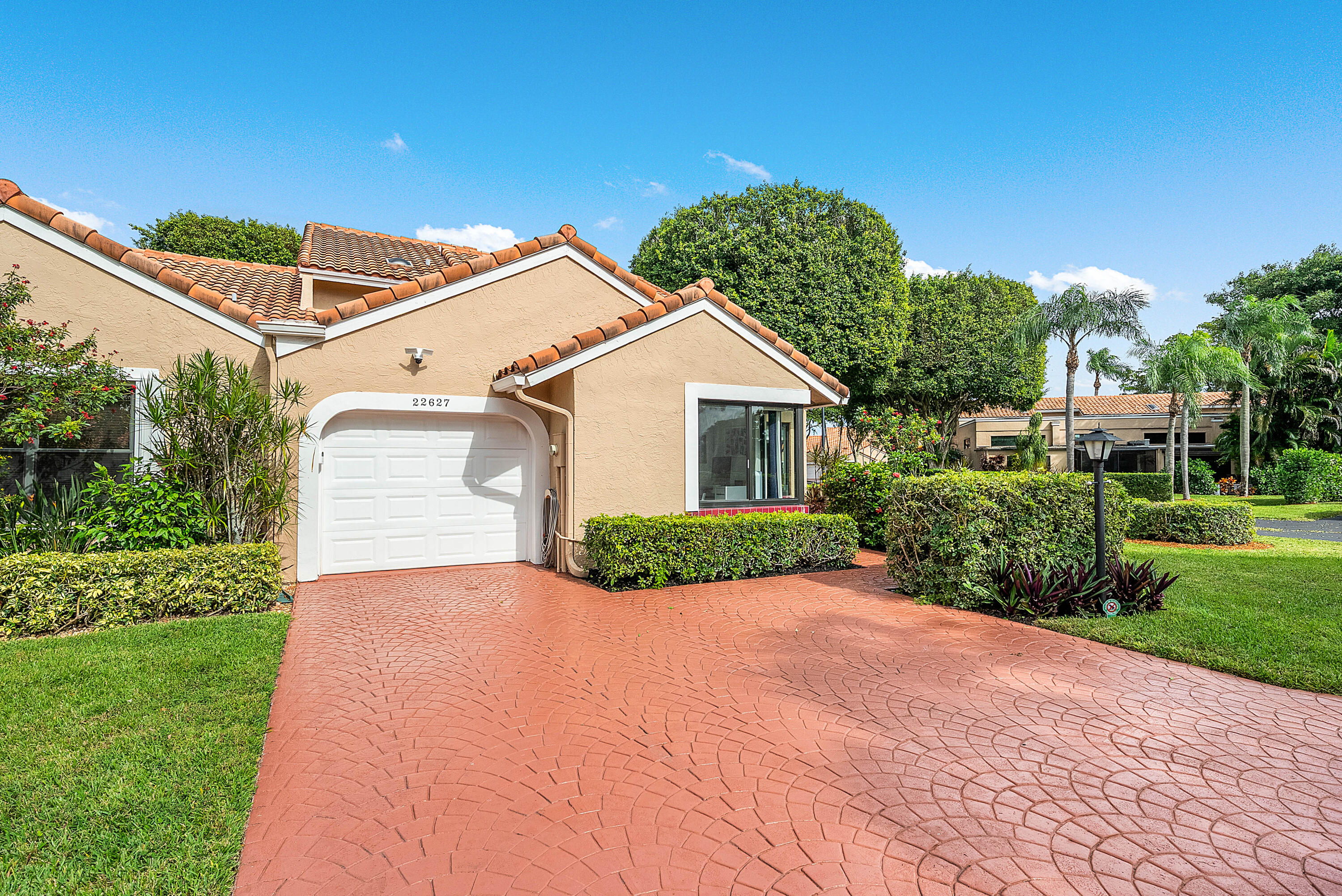 22627 Meridiana Drive