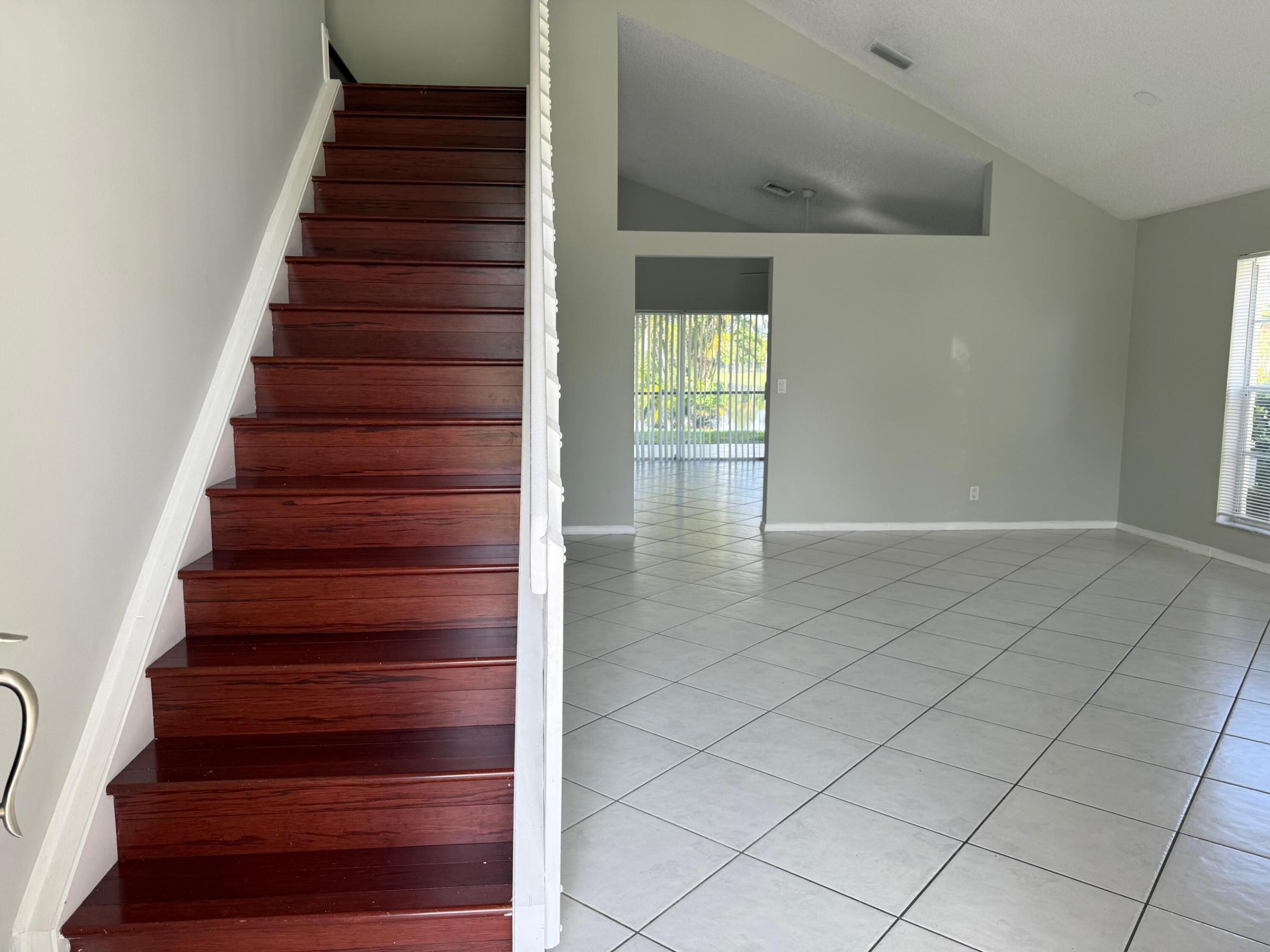 22492 Middletown Drive