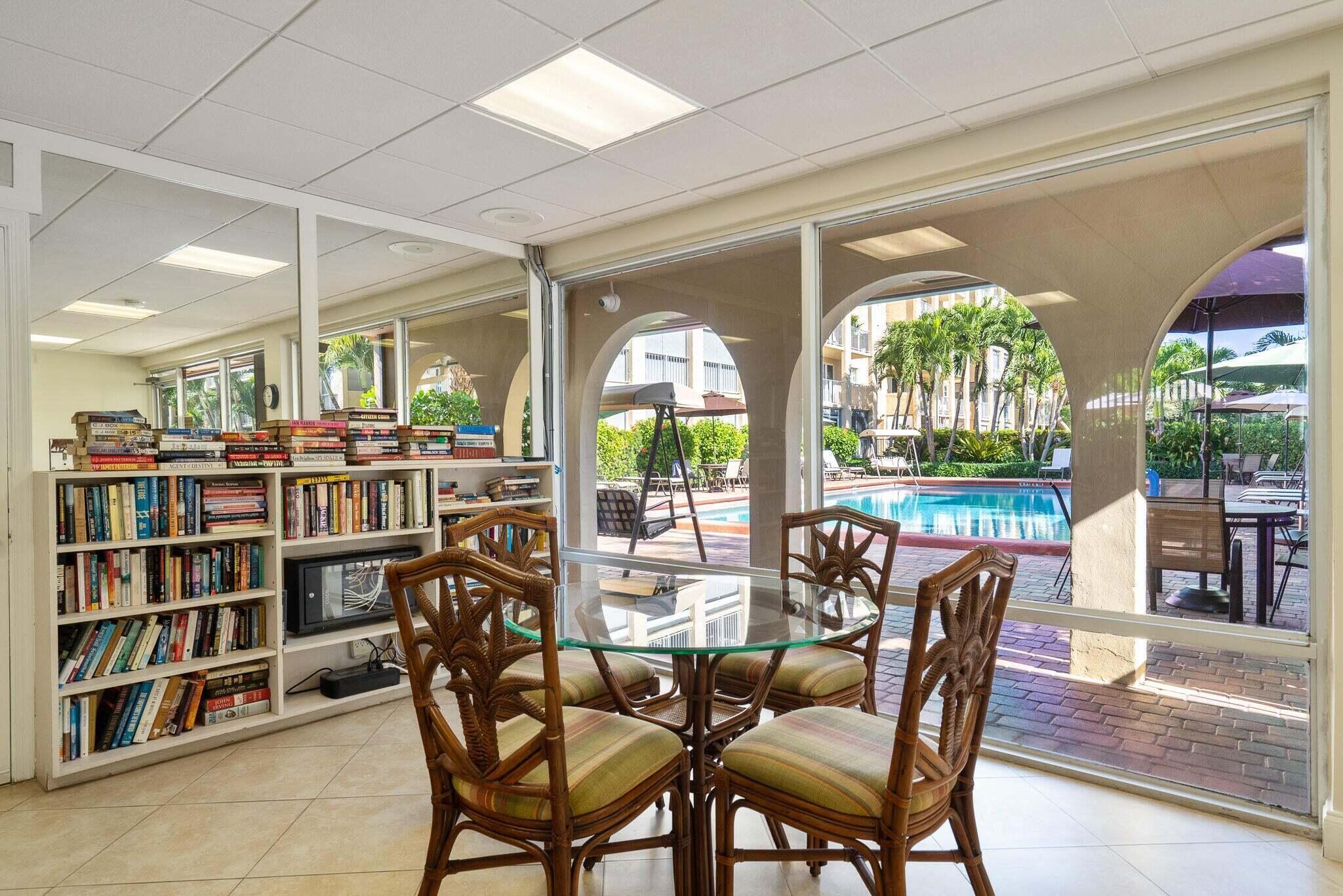 950 Ponce De Leon Road 208