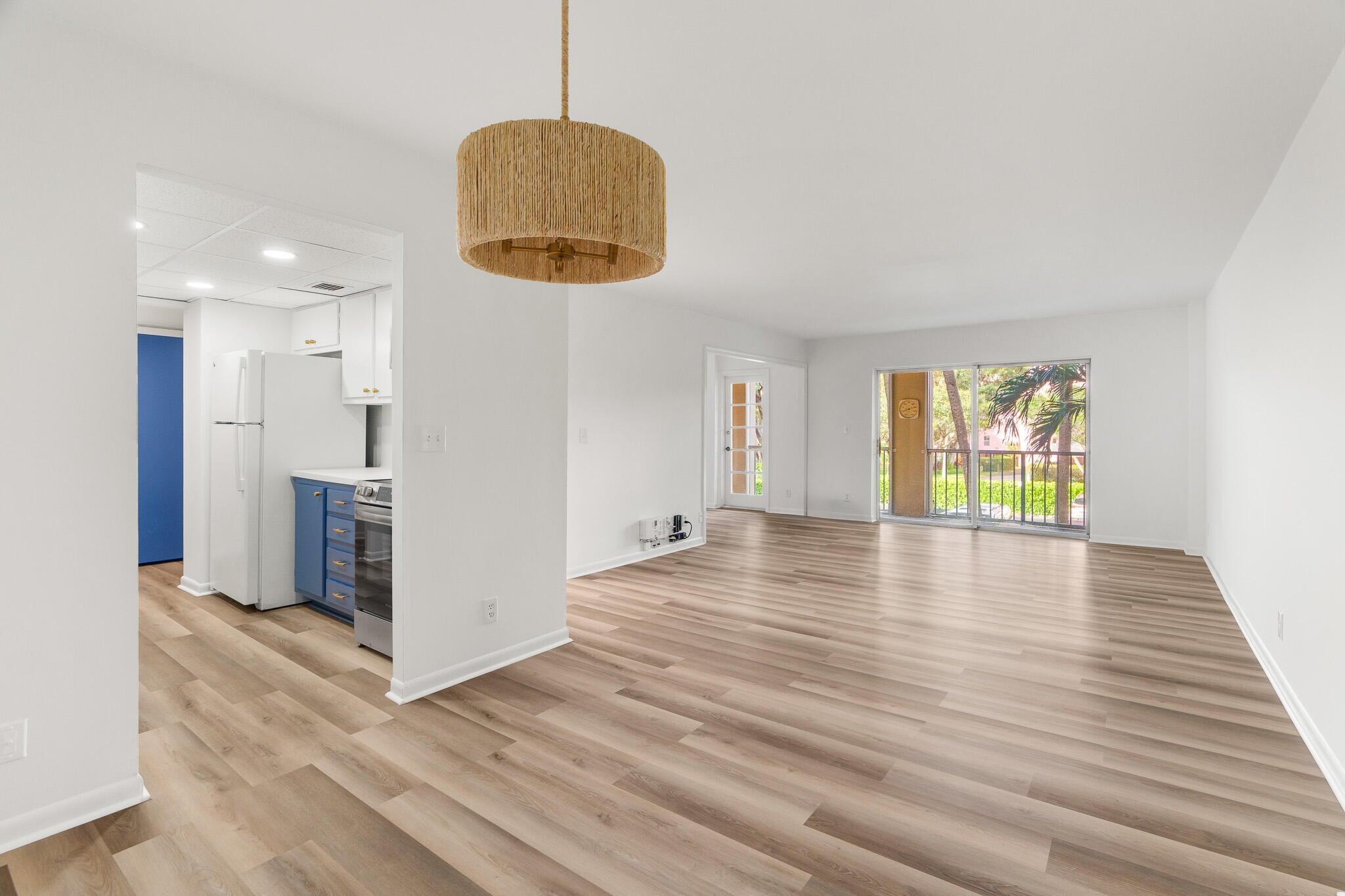 950 Ponce De Leon Road 208