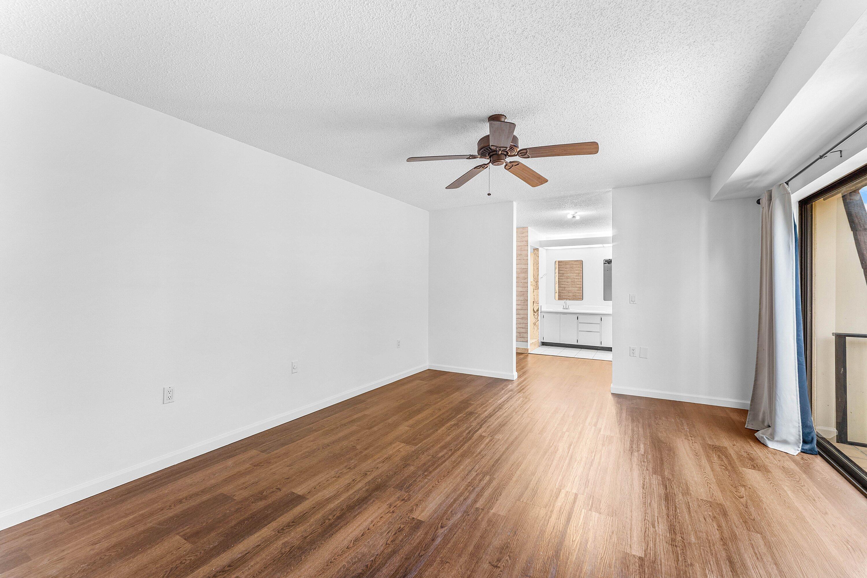 1214 12th Lane