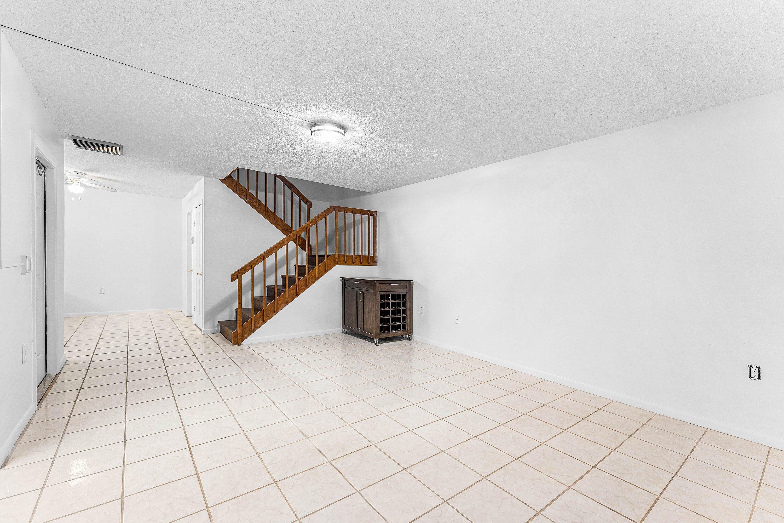 1214 12th Lane