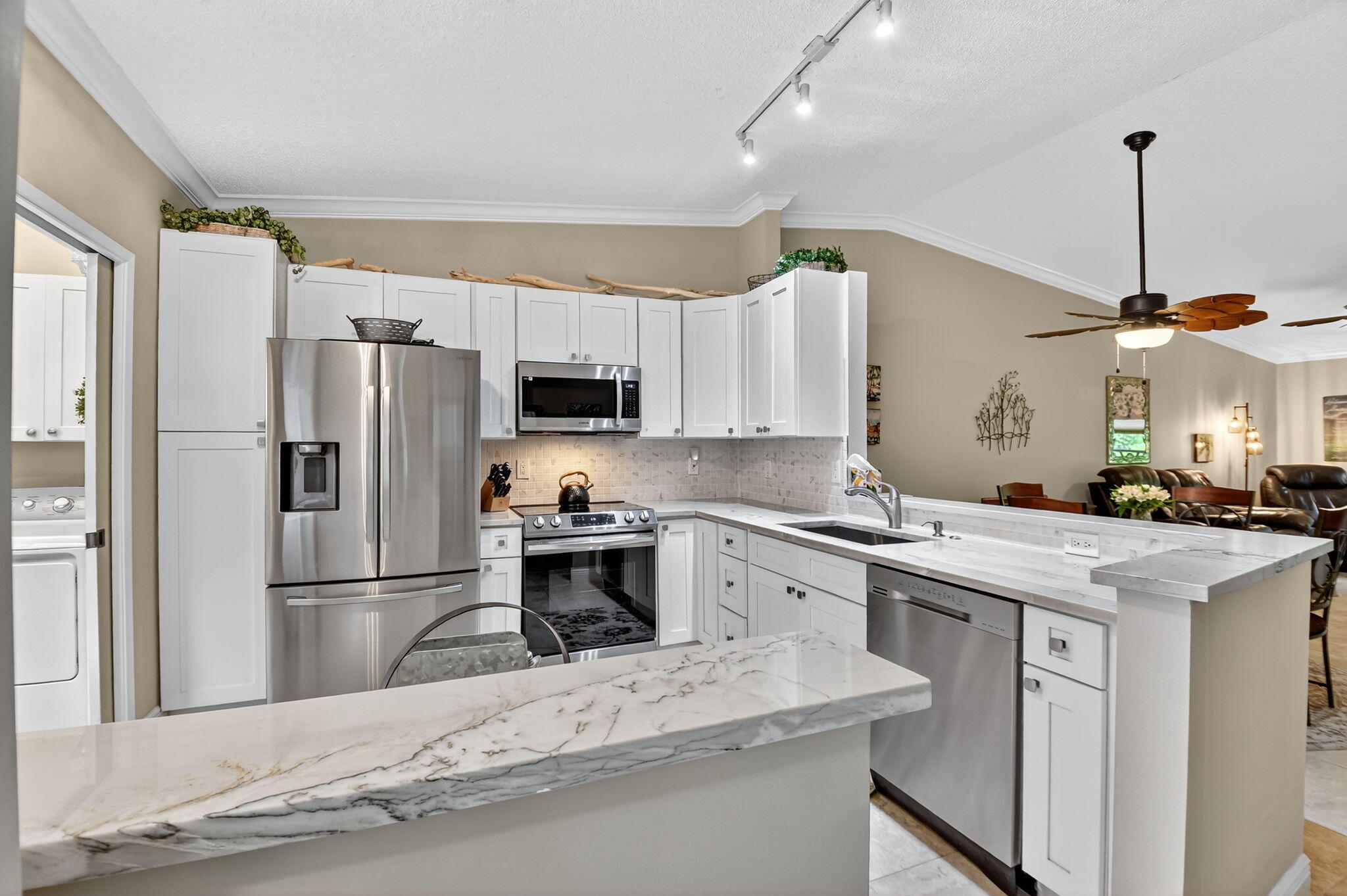 6426 Mill Pointe Circle