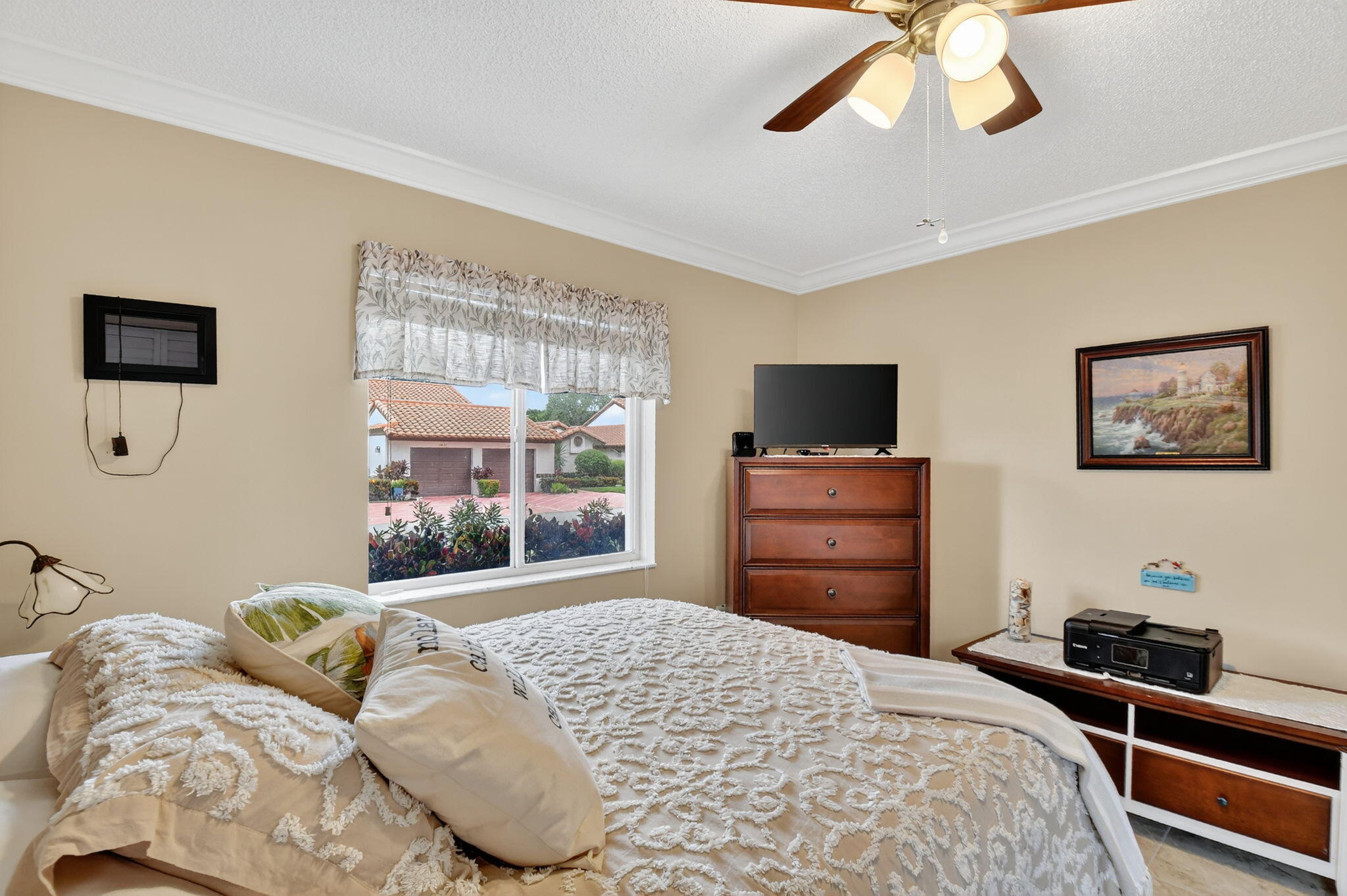 6426 Mill Pointe Circle