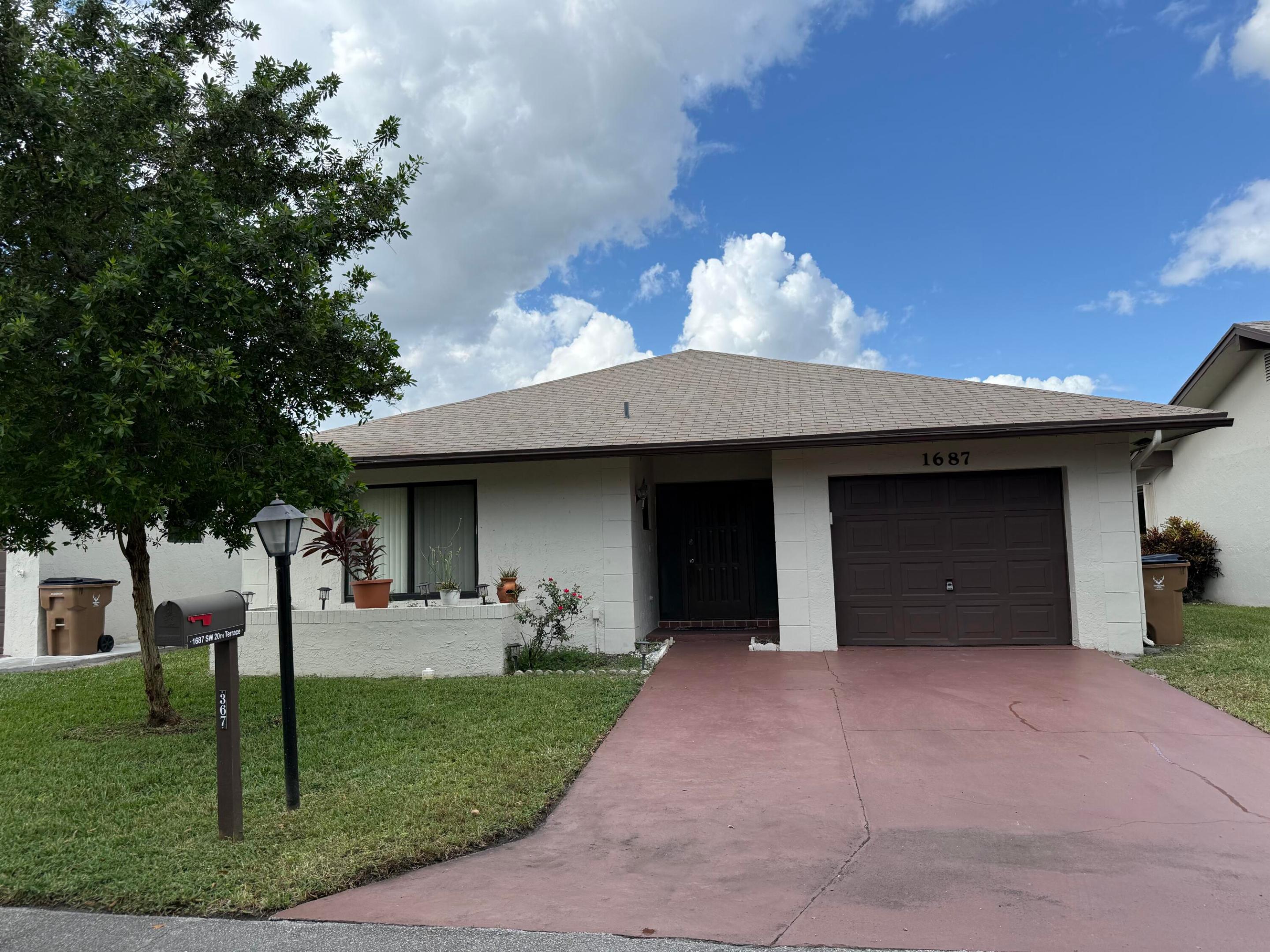 1687 SW 20th Terrace