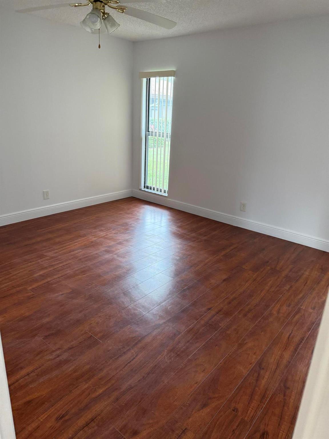 1687 SW 20th Terrace