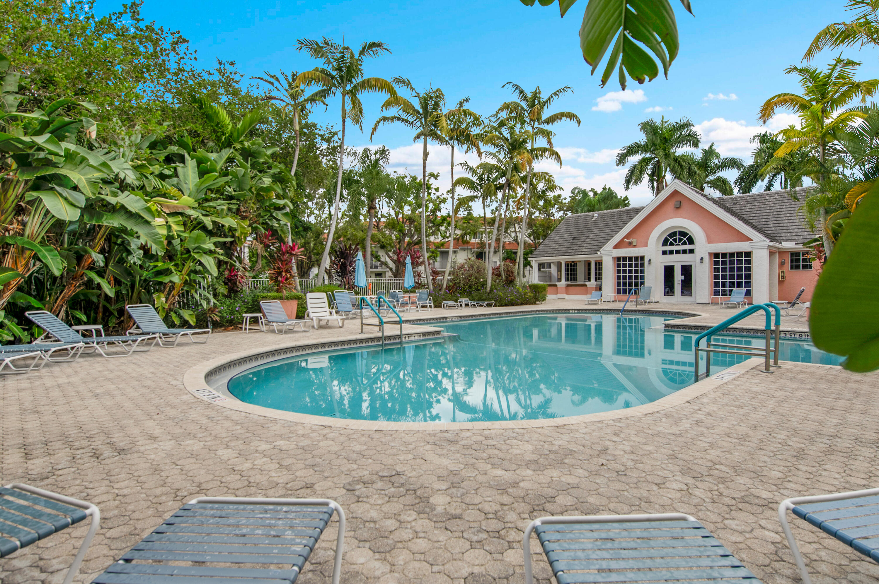 1275 Crystal Way K