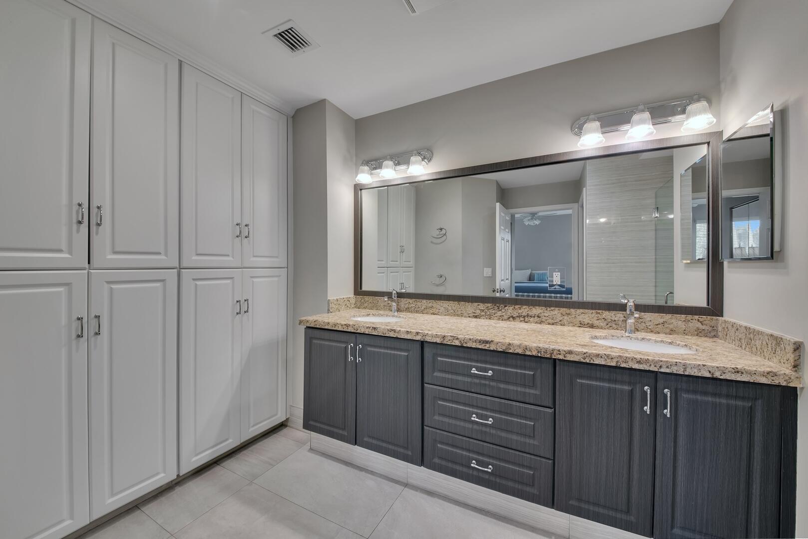 12438 Crystal Pointe Drive 102