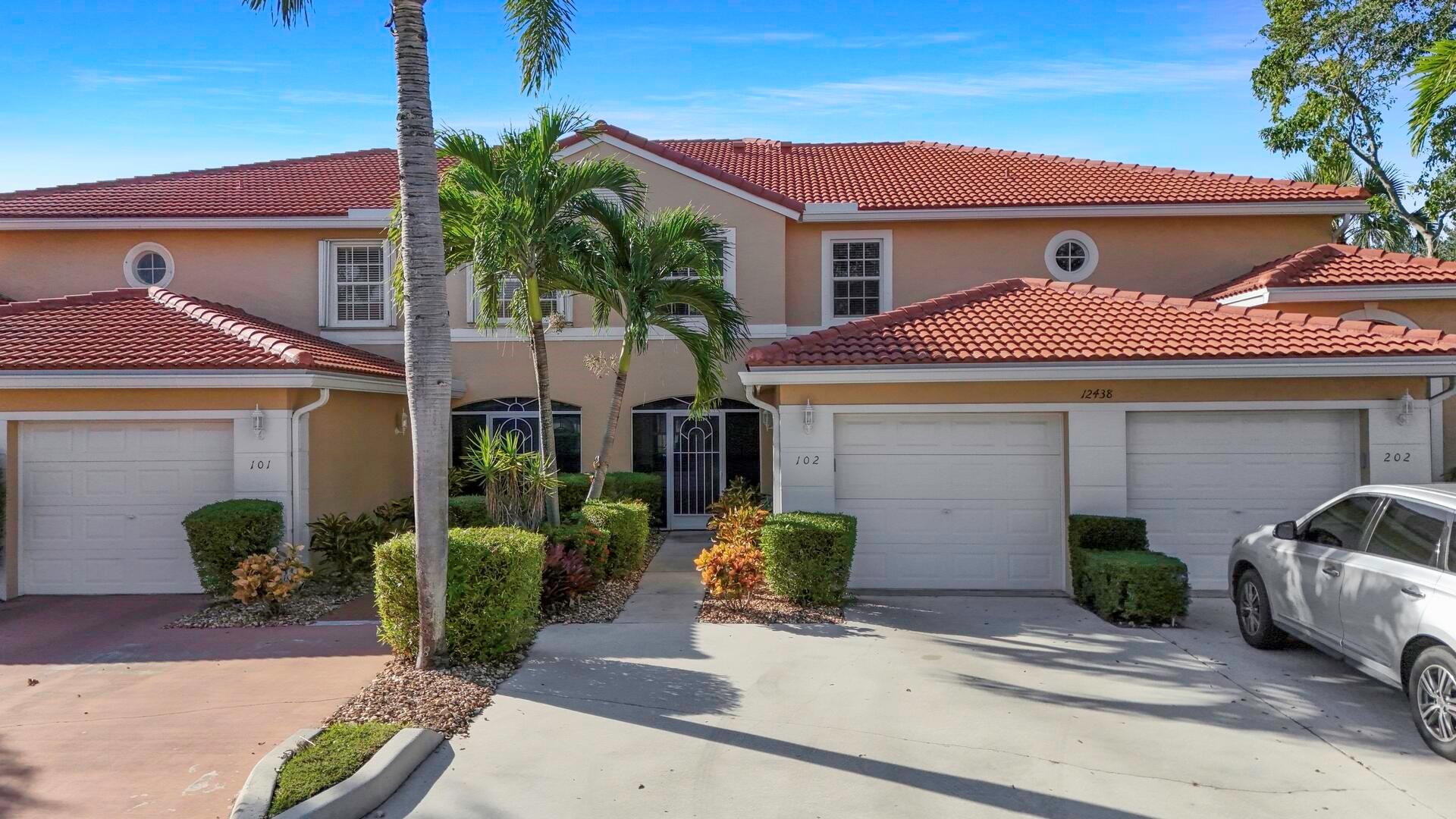 12438 Crystal Pointe Drive 102