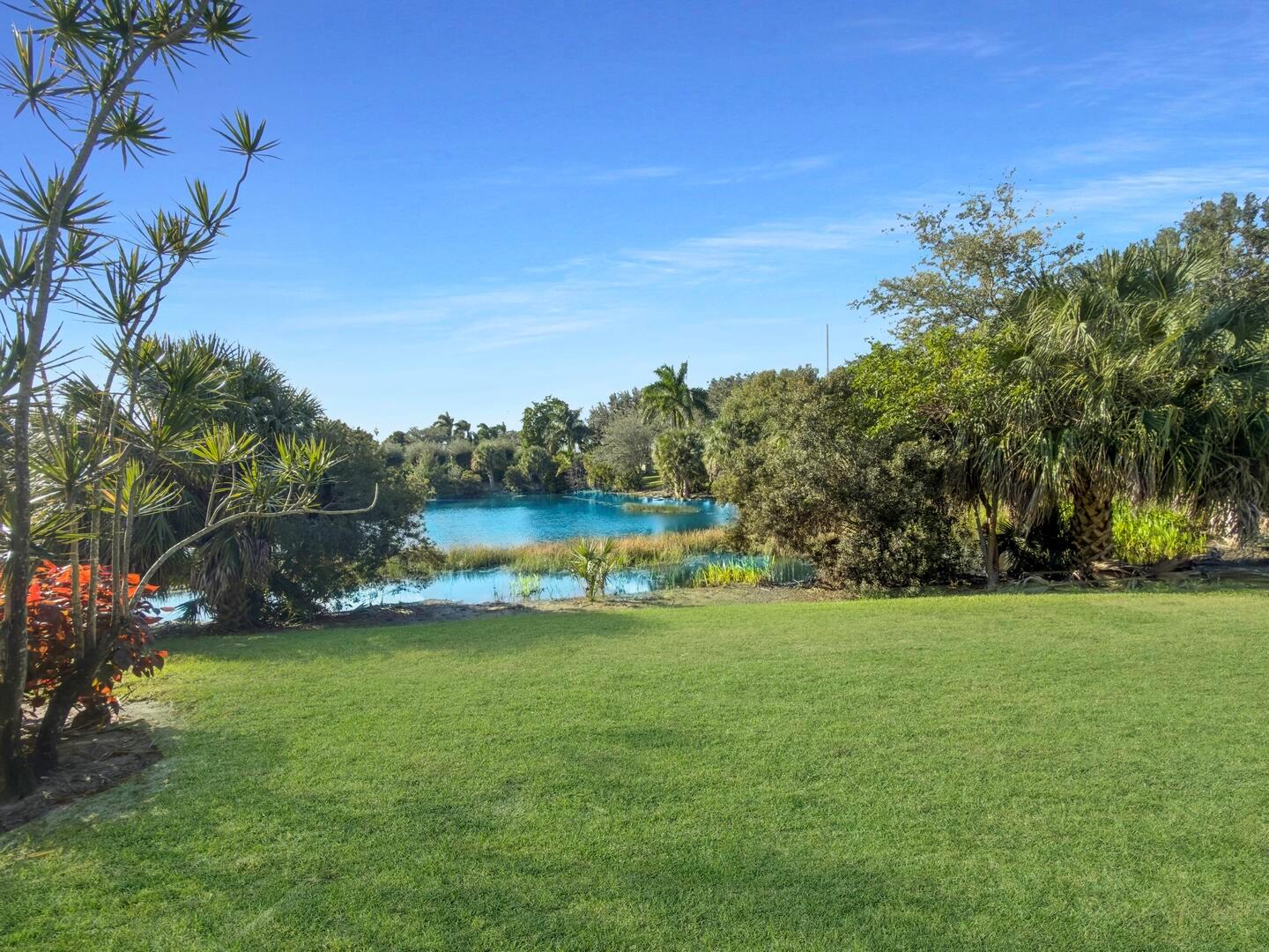 12438 Crystal Pointe Drive 102