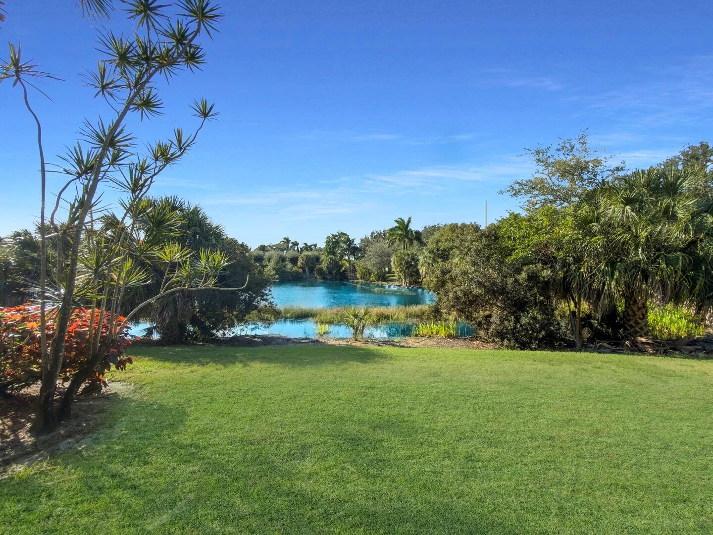 12438 Crystal Pointe Drive 102