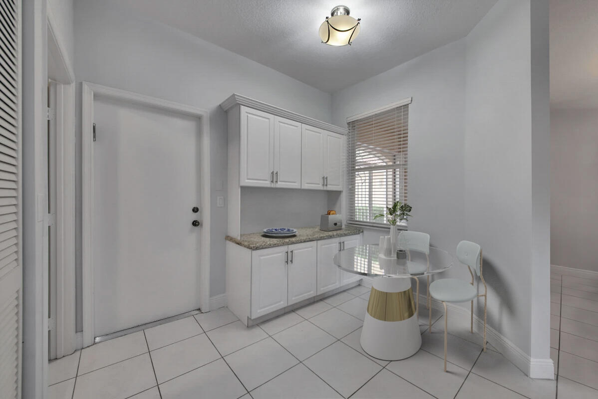 12438 Crystal Pointe Drive 102