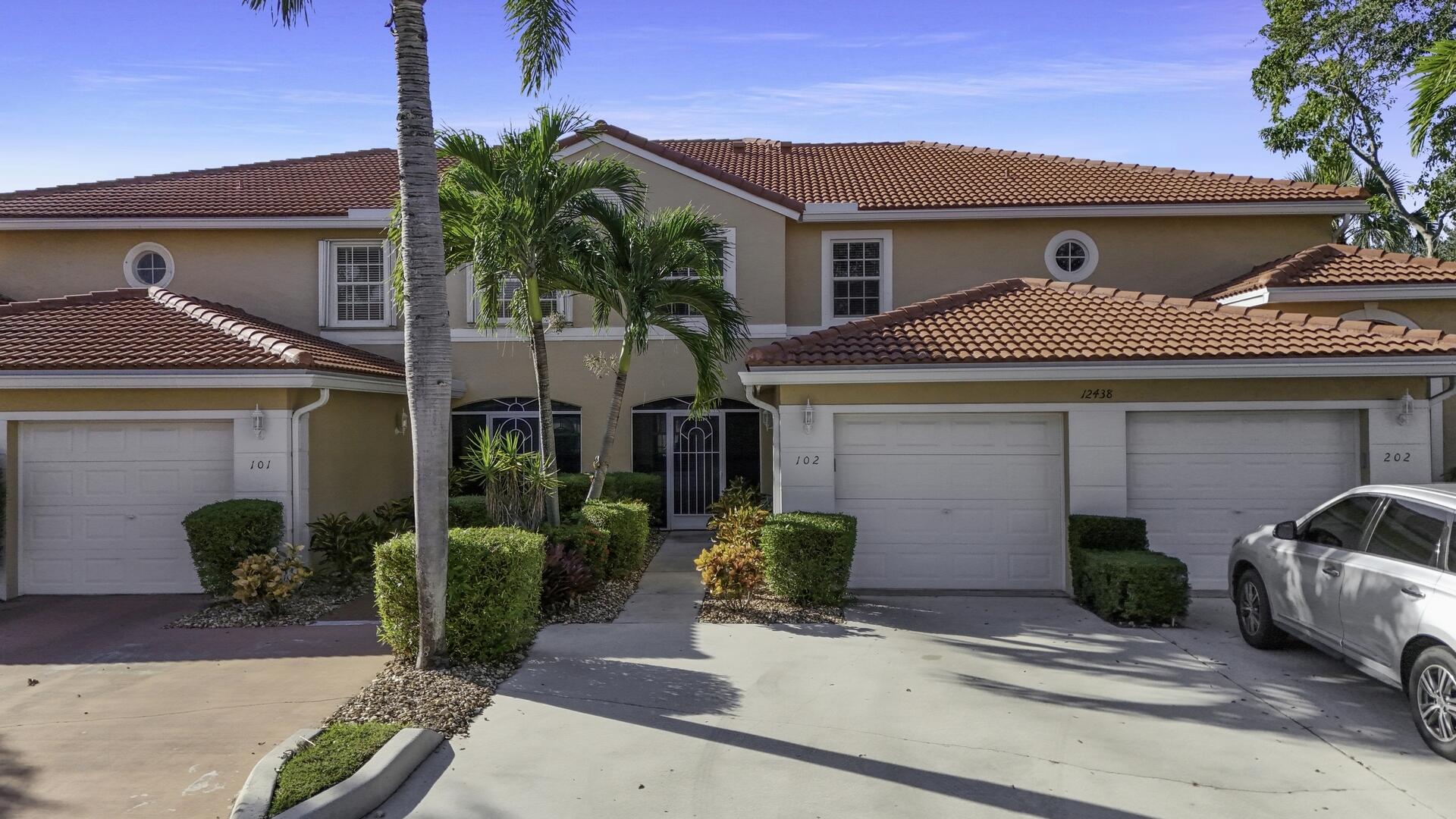 12438 Crystal Pointe Drive 102